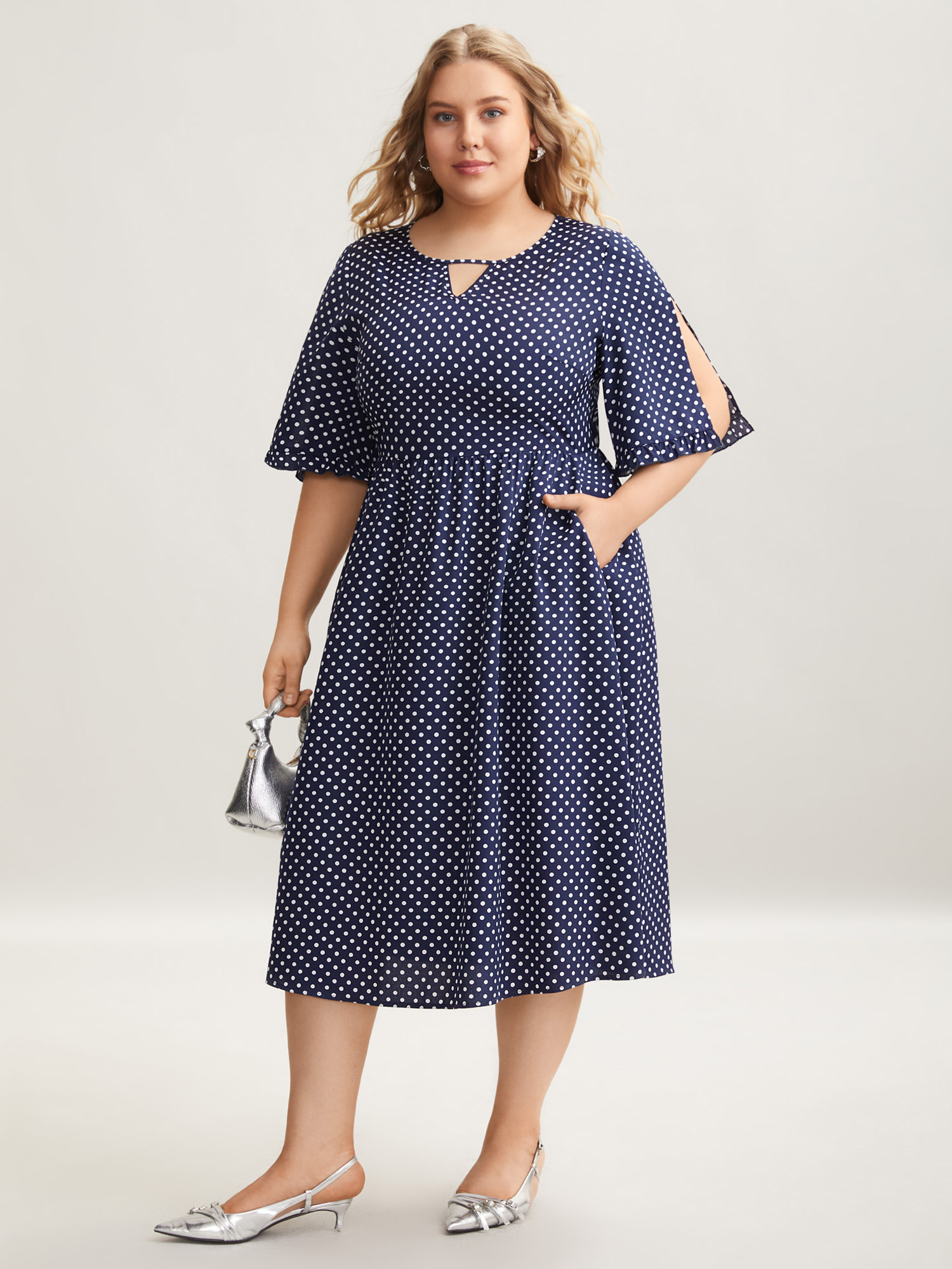 

Plus Size Polka Dot Print Slit Sleeve Pockets Midi Dress Midnight Women At the Office Cut-Out Flat collar with V-notch Short sleeve Curvy BloomChic