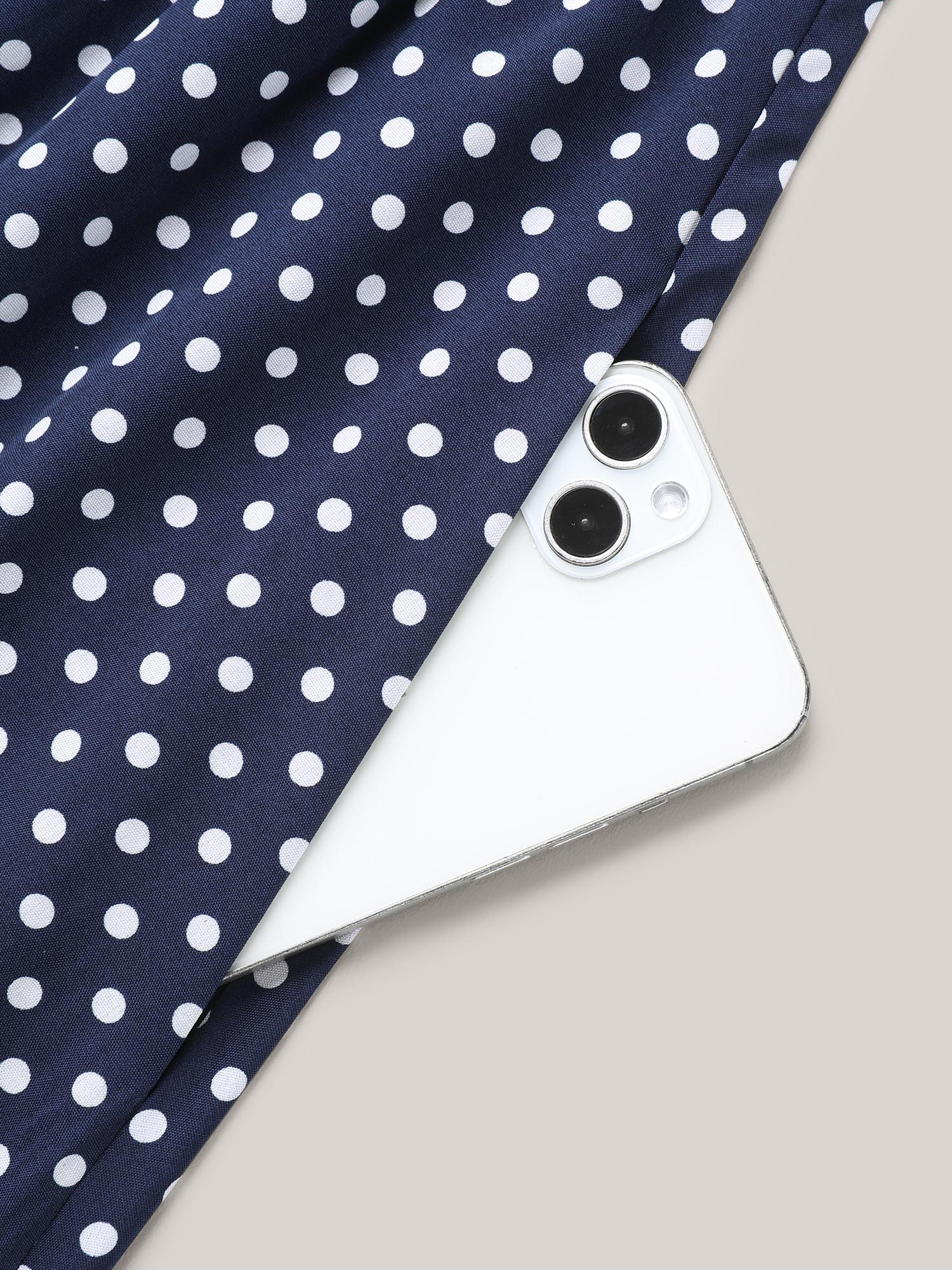 Plus Size Polka Dot Print Slit Sleeve Pockets Midi Dress Midnight Women At the Office Cut-Out Flat collar with V-notch Short sleeve Curvy BloomChic 30/6X 