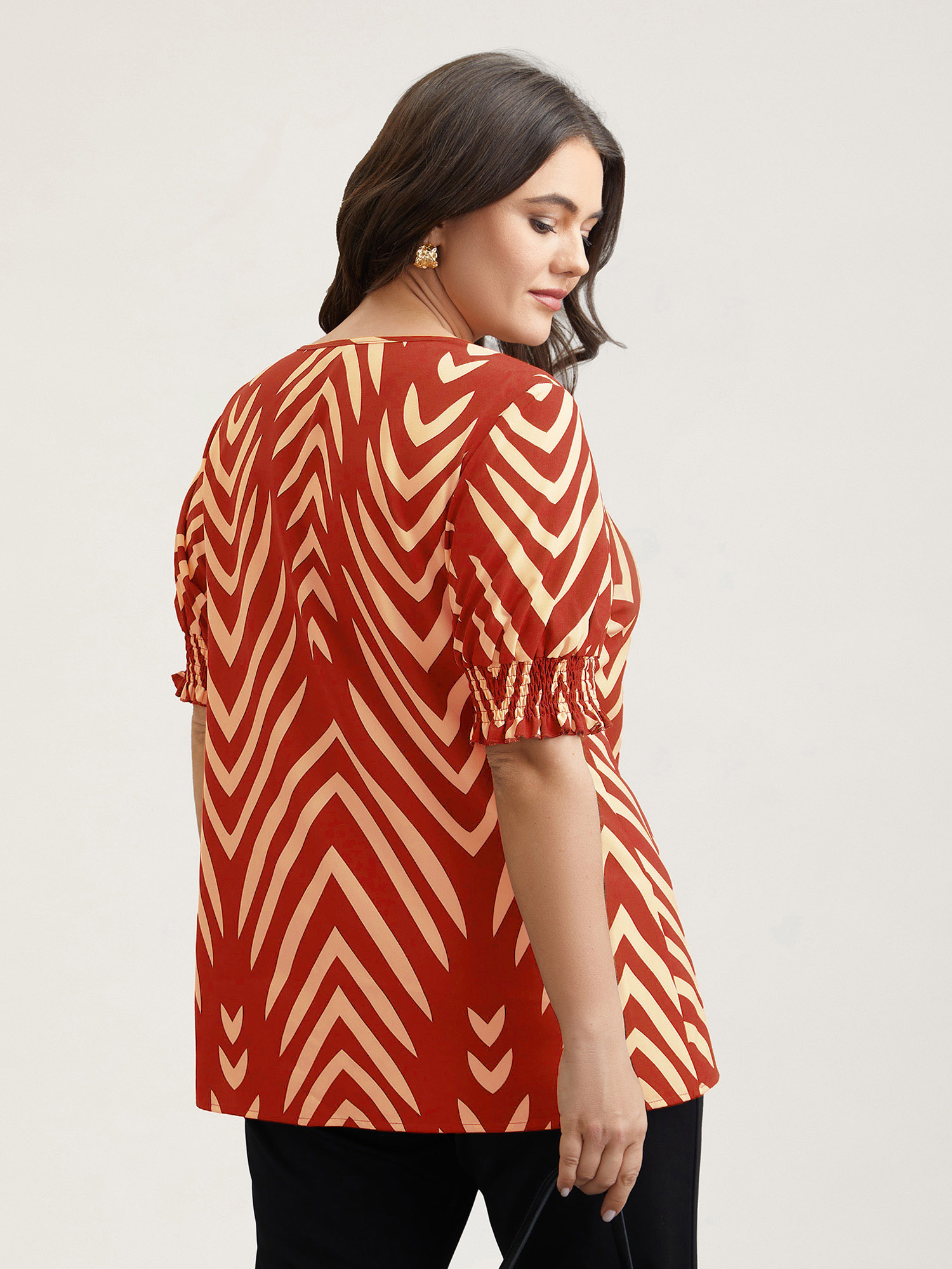 Plus Size OrangeRed Geometric Print Ruffled Shirred Shirt Women At the Office Half Sleeve Flat collar with V-notch Work Blouses BloomChic 10/M 