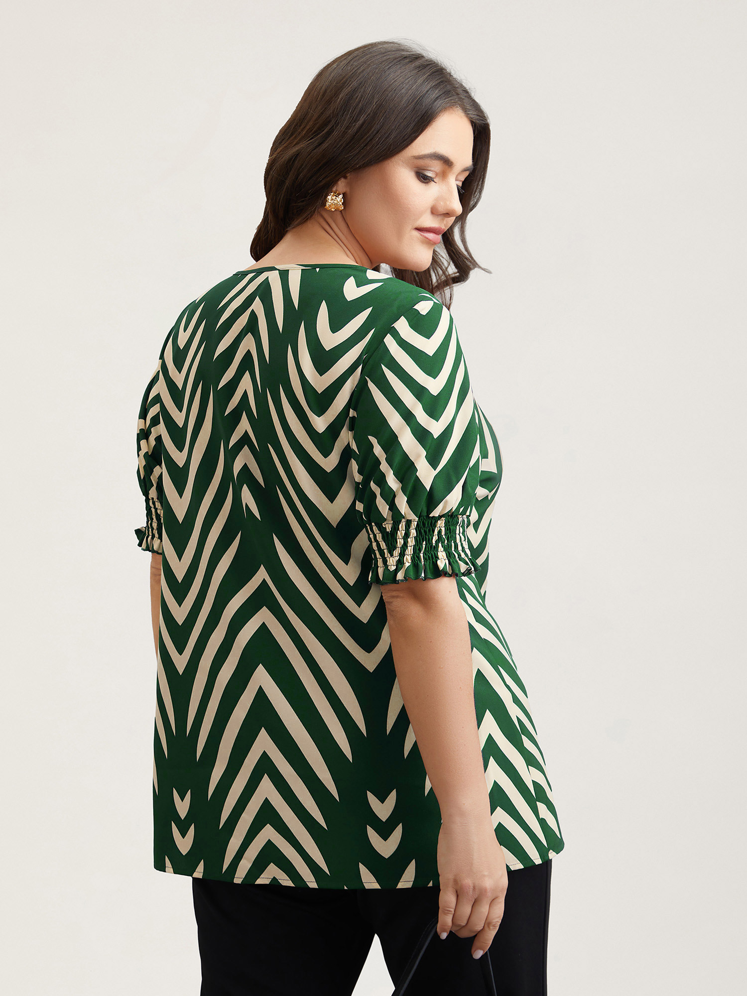 Plus Size DarkGreen Geometric Print Ruffled Shirred Shirt Women At the Office Half Sleeve Flat collar with V-notch Work Blouses BloomChic 22-24/3X 
