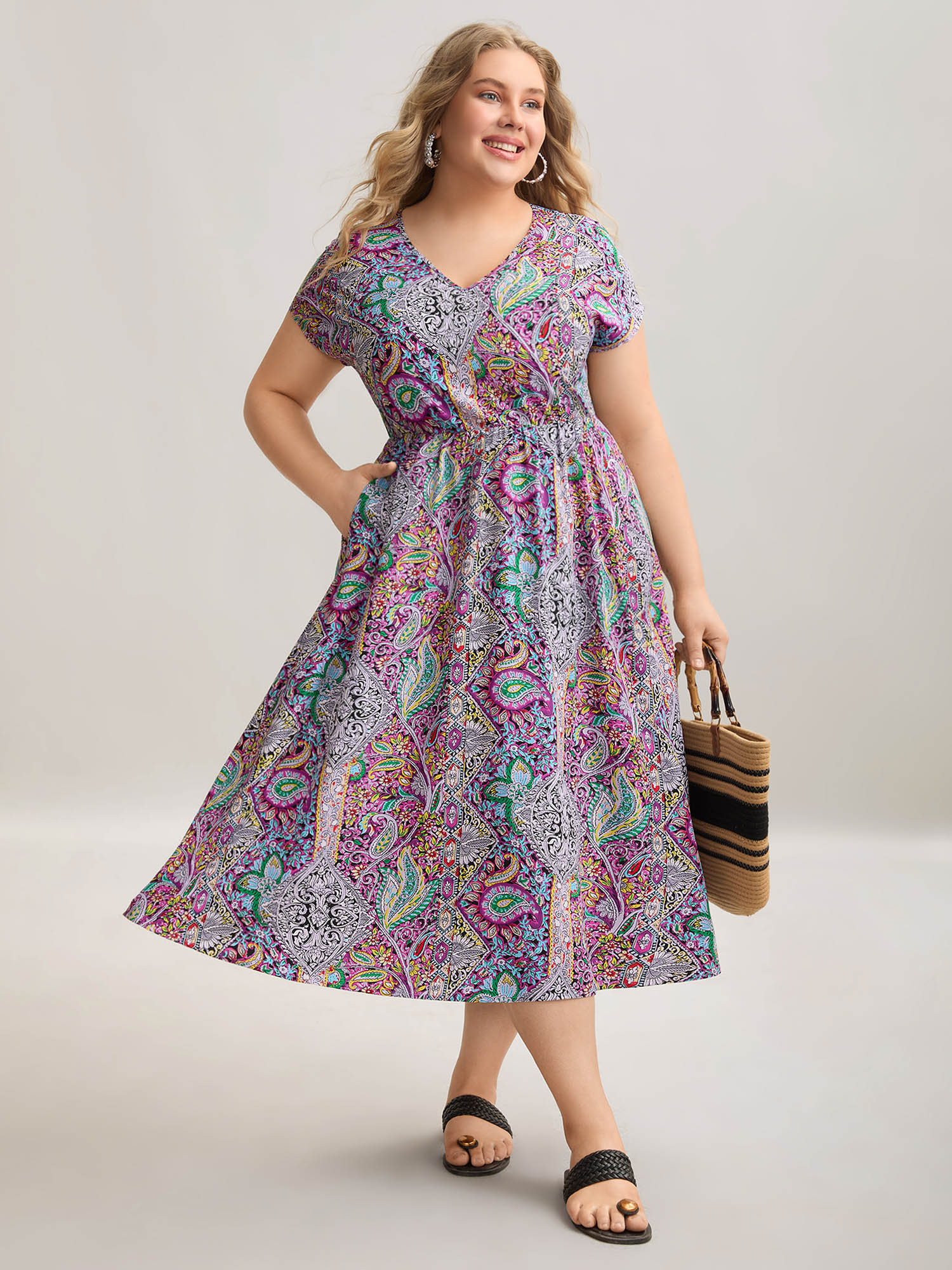 

Plus Size Paisley Print Pockets V-Neck Midi Dress Magenta Women Resort Non V-neck Cap Sleeve Curvy BloomChic