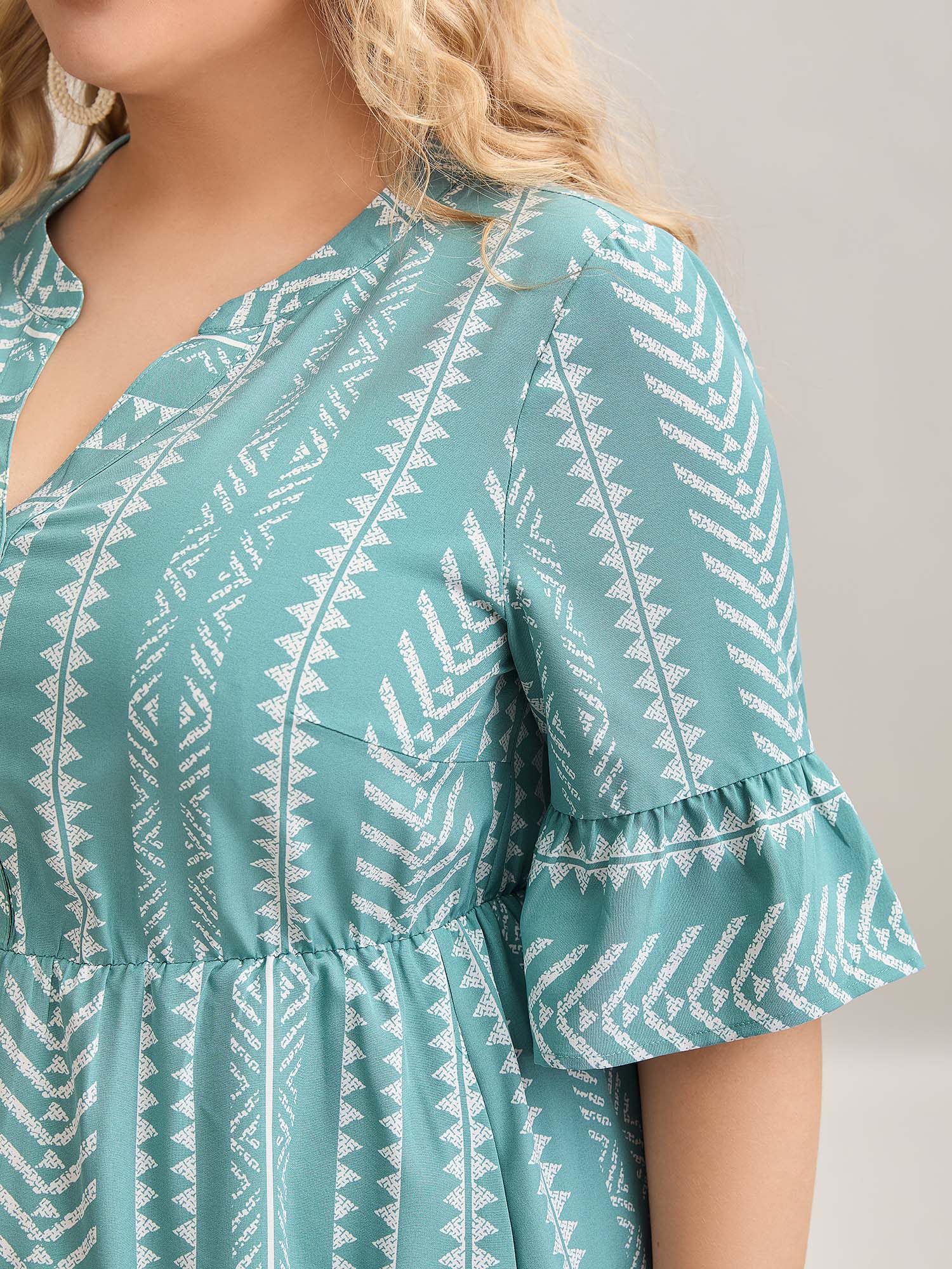Plus Size Boho Stripe Print Stretchy Waist Midi Dress Turquoise Women Resort Button Flat collar with V-notch Half Sleeve Curvy BloomChic 22-24/3X 