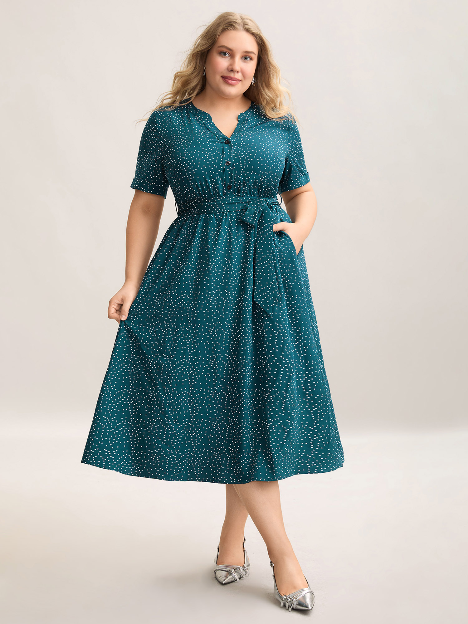 Plus Size Stretchy Waist Tied Pockets Printed Midi Dress Cyan Women At the Office Belted Flat collar Short sleeve Curvy BloomChic 10/M 
