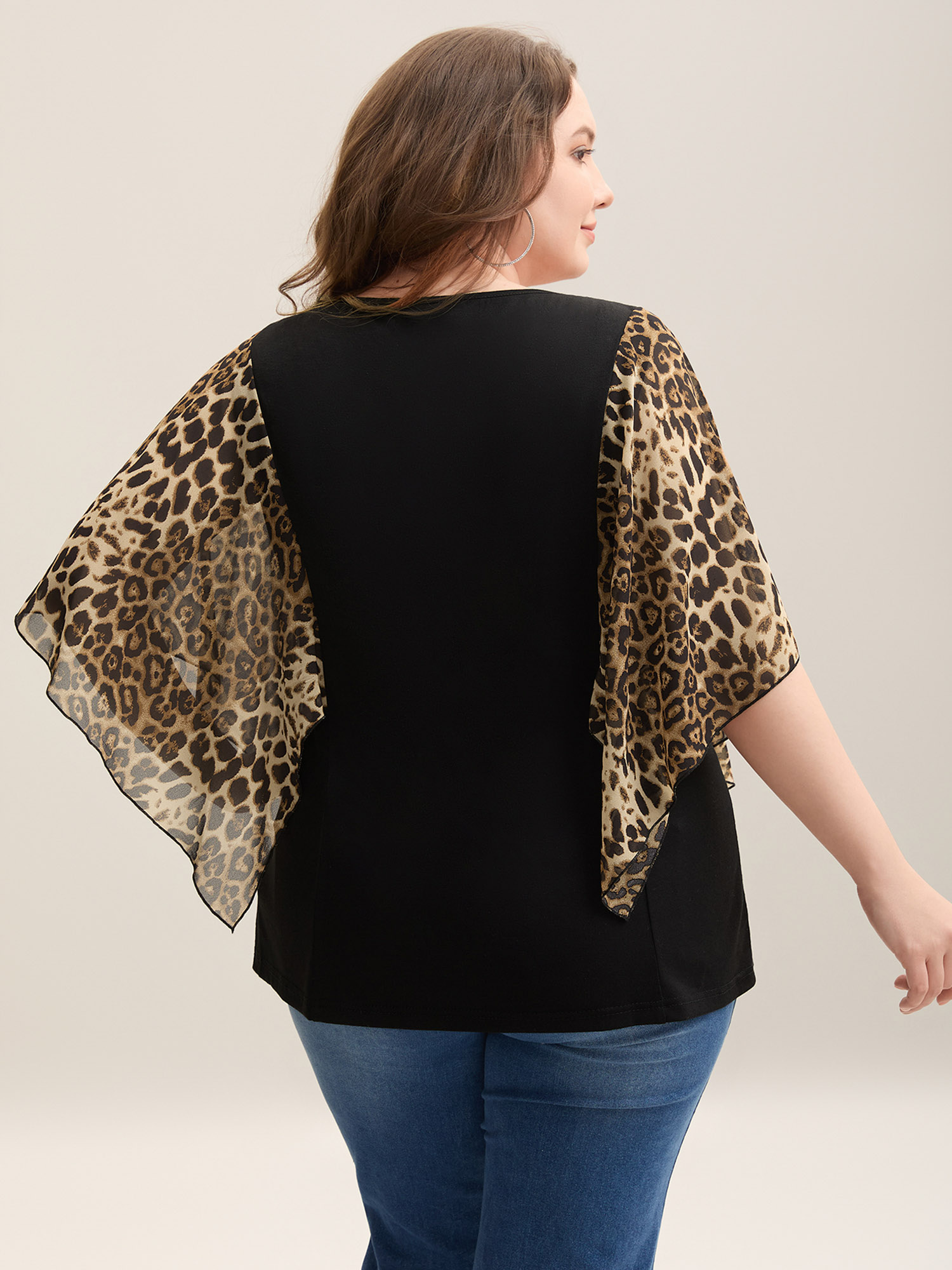 

Plus Size Leopard Spliced Tied Flared Sleeve T-Shirt Black Women Casual Contrast V-neck Everyday T-shirts BloomChic