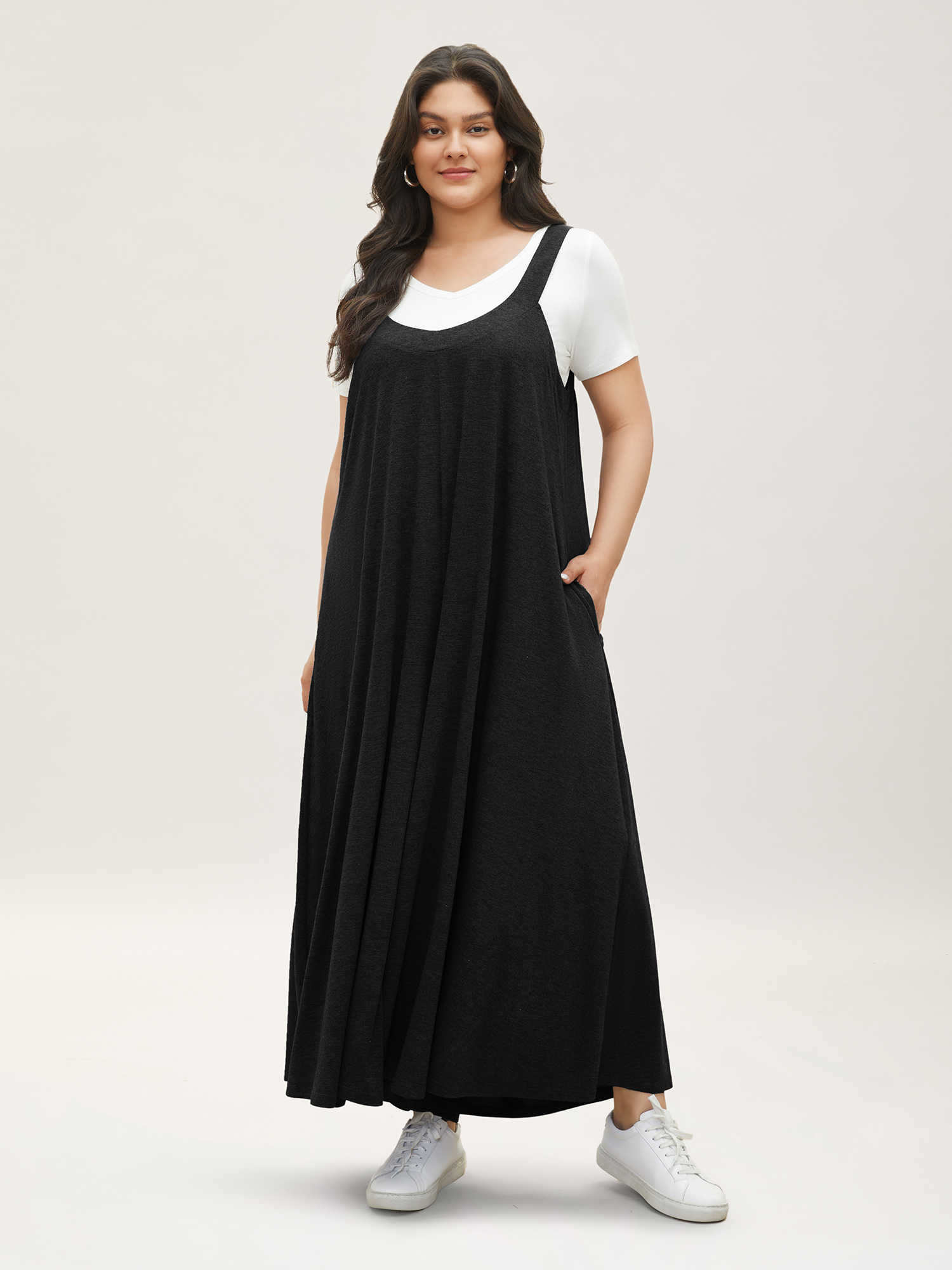 

Plus Size Black Supersoft Essentials Solid Pocket Adjustable Straps Jumpsuit Women Casual Sleeveless Non Everyday Loose Jumpsuits BloomChic
