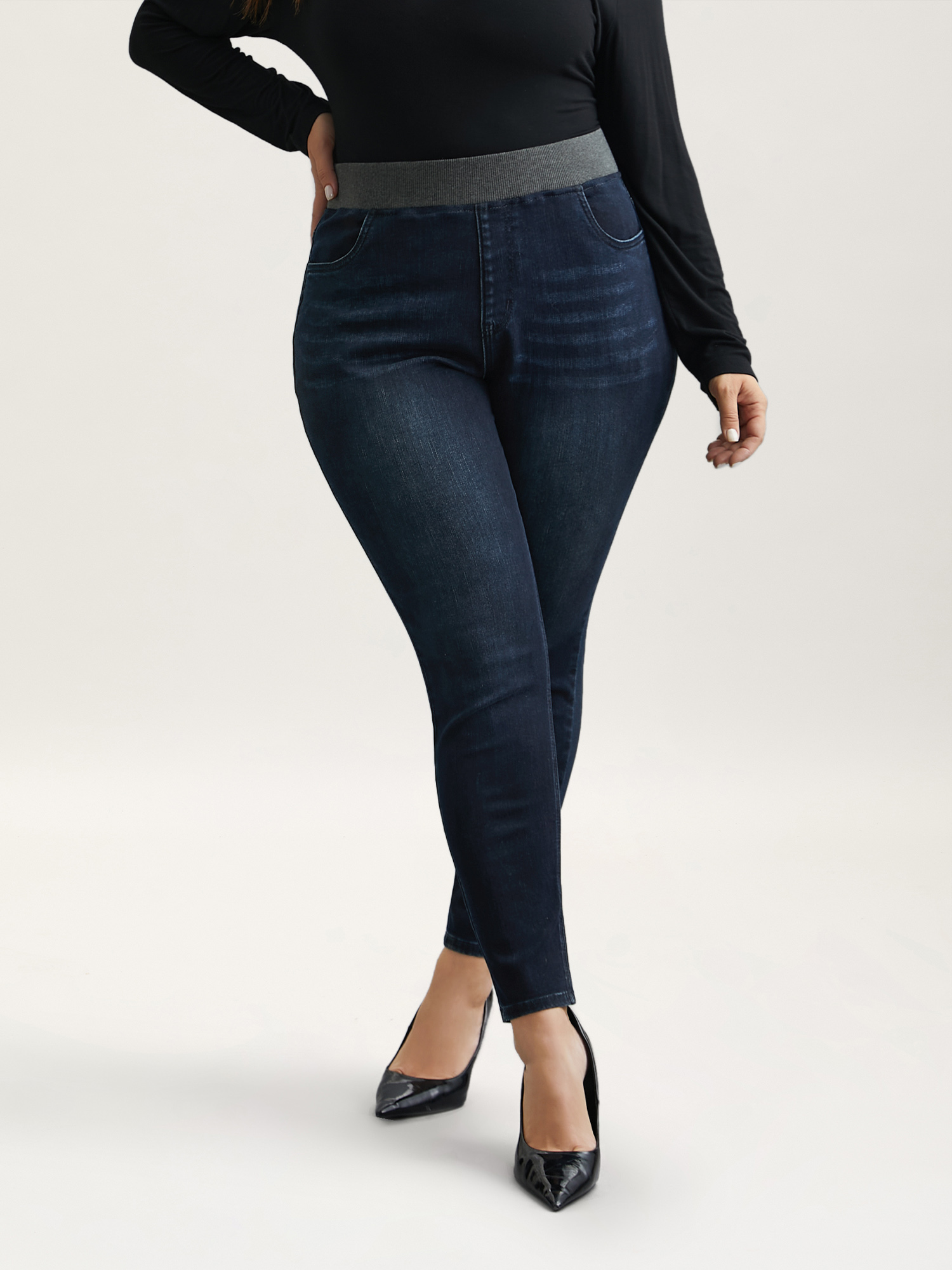 

Plus Size Stretchy Whiskered Waist Skinny Knit Jeans Women Darkindigo Elegant Medium stretch Slanted pocket Jeans BloomChic