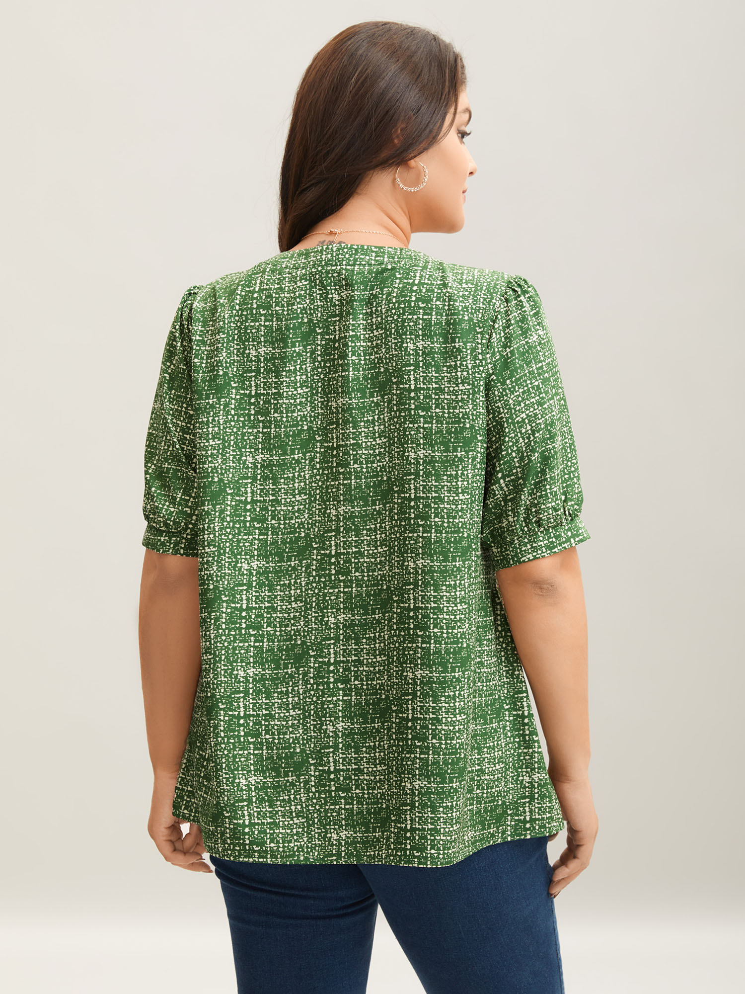 

Plus Size Truegreen Geometric Print Puff Sleeve Blouse Women Elegant Short sleeve Flat collar with V-notch Everyday Blouses BloomChic