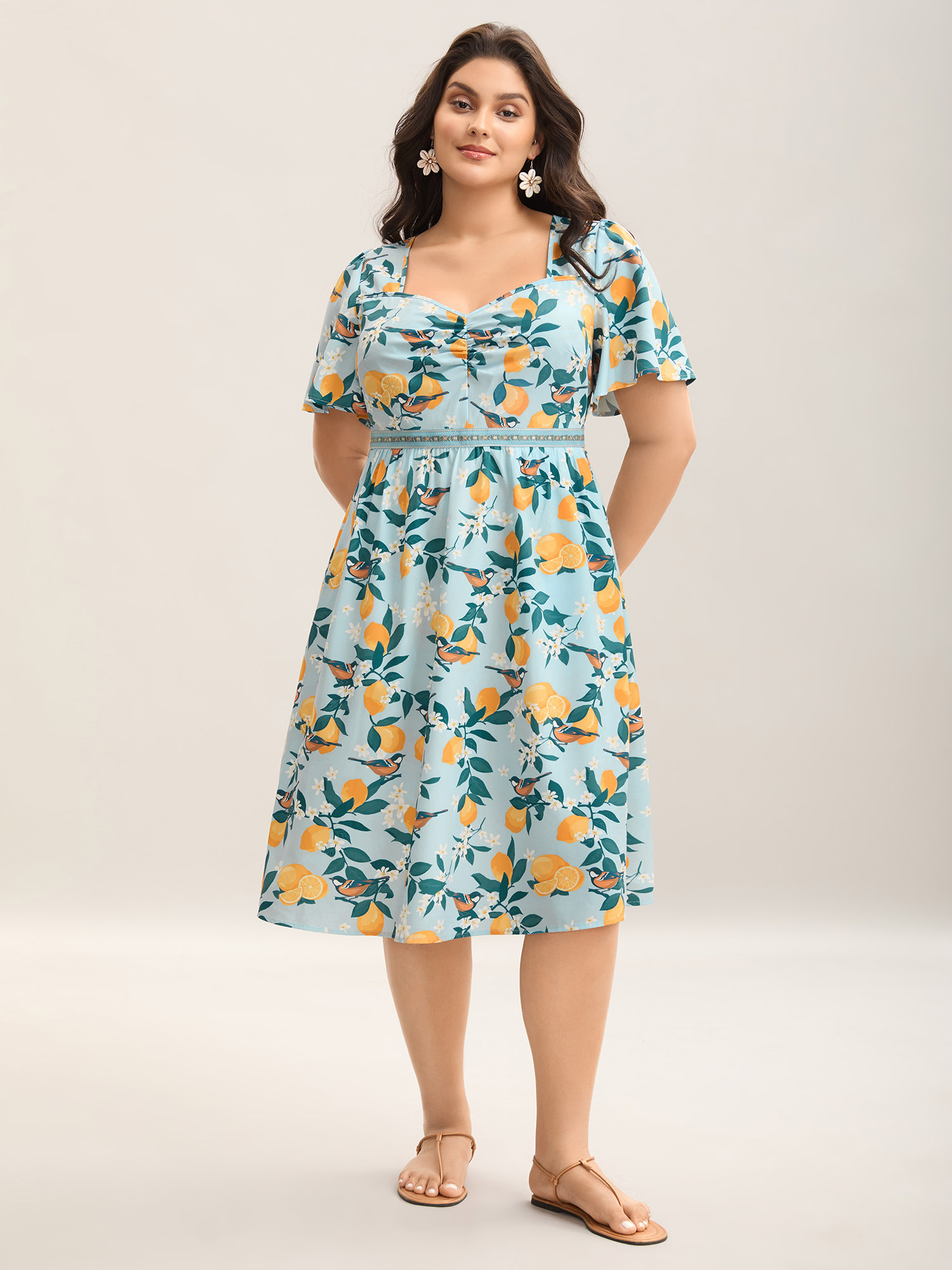 

Plus Size Citrus Print Sweetheart Neckline Midi Dress LightBlue Women Gathered Heart neckline Short sleeve Curvy BloomChic