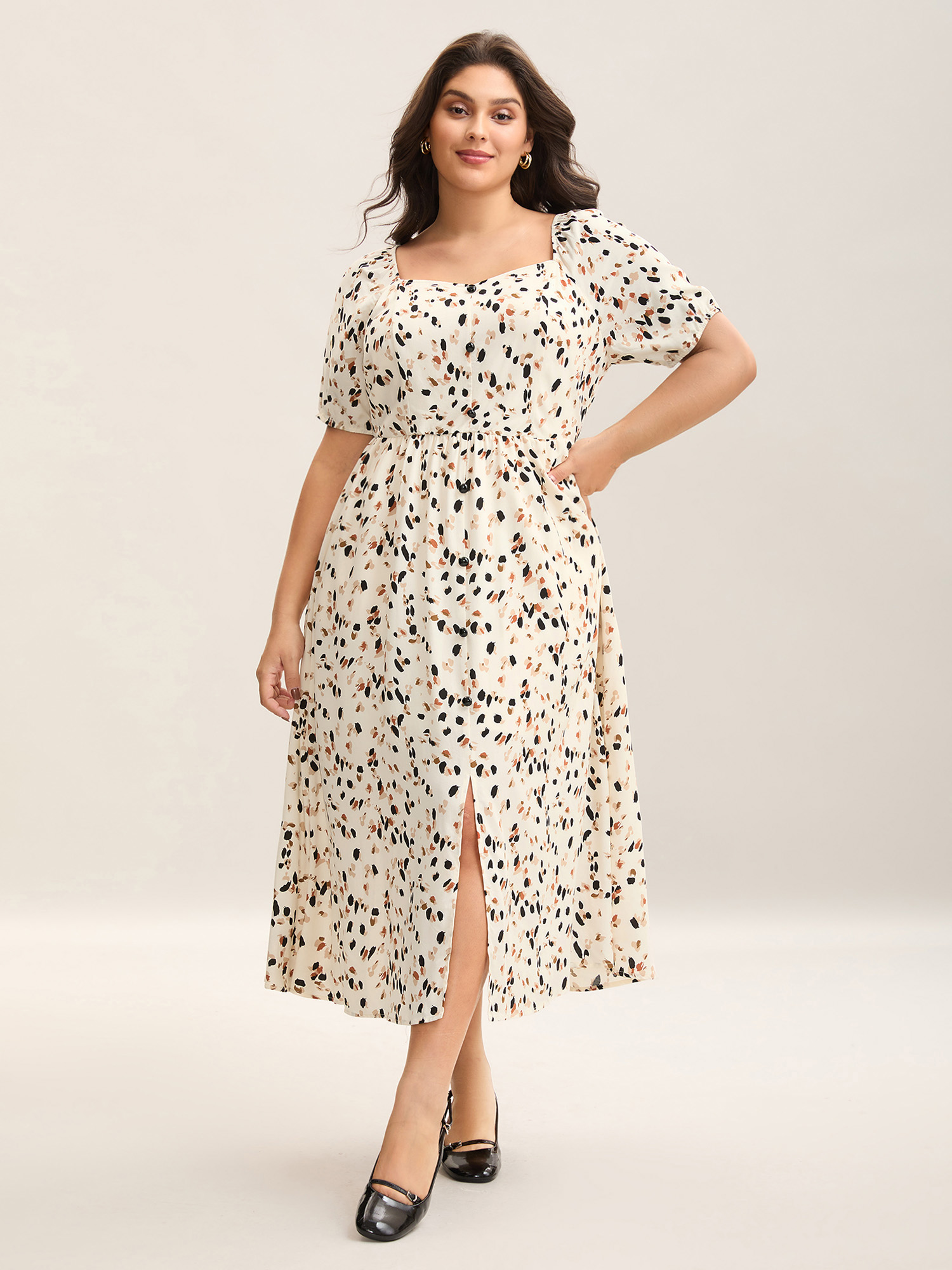 

Plus Size Leopard Print Stretchy Waist Wavy Hem Dress Leopard Women Elegant Button Heart neckline Short sleeve Curvy BloomChic