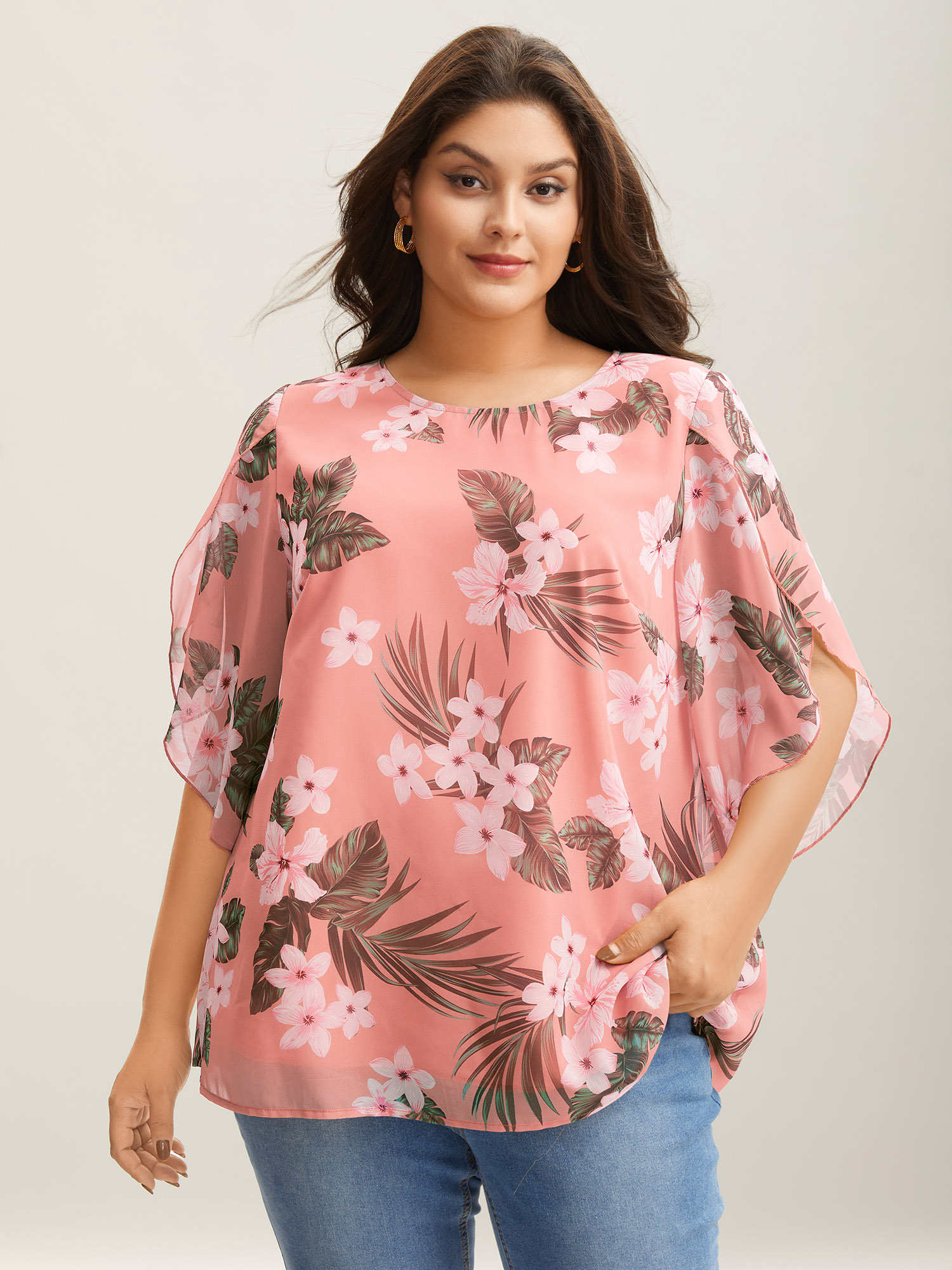 

Plus Size MistyRose Petal Sleeve Floral Round Neck Shirt Women Elegant Elbow-length sleeve Round Neck Everyday Blouses BloomChic