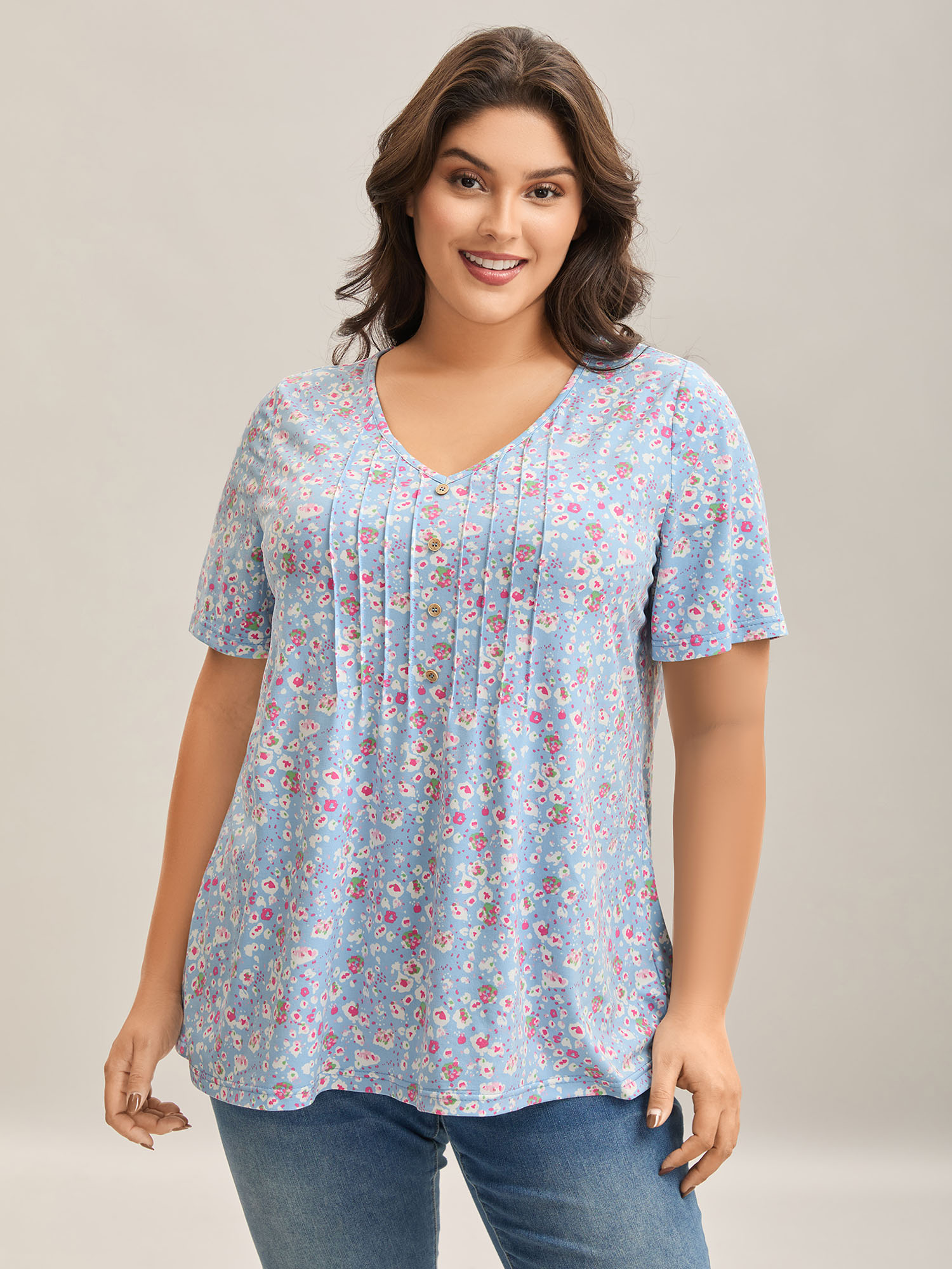 

Plus Size Floral Print Plicated Detail T-Shirt LightBlue Women Casual Tucked seam Natural Flowers V-neck Everyday T-shirts BloomChic