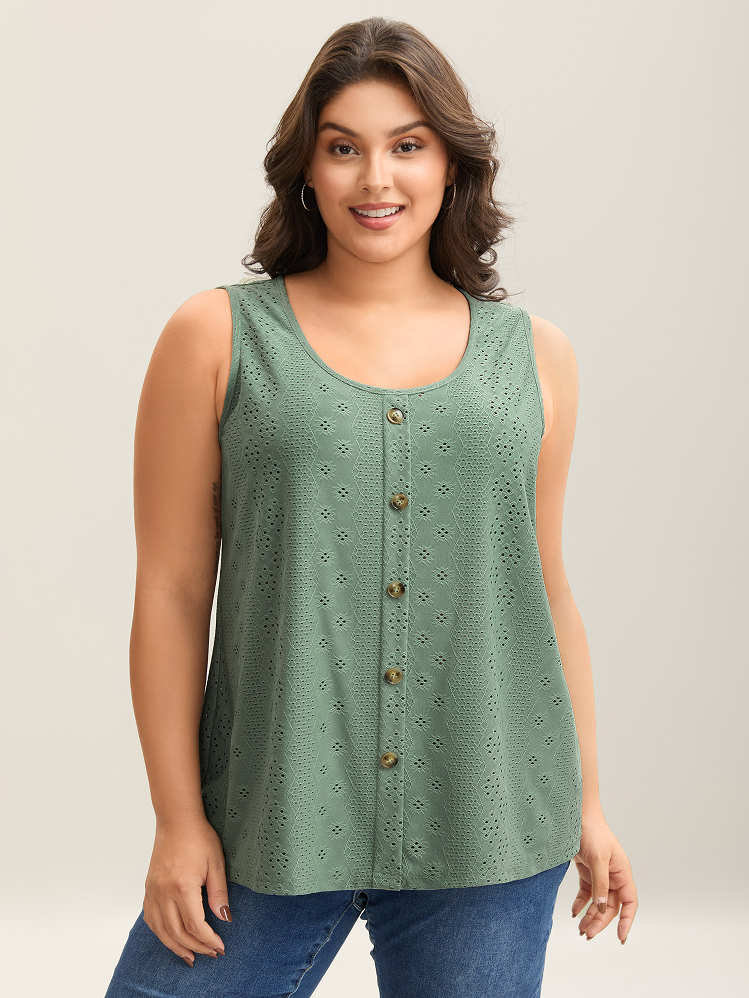 

Plus Size Cut-Out Textured Button Detail Tank Top Women Greenbean Texture Round Neck Everyday-Casual Tank Tops Camis BloomChic