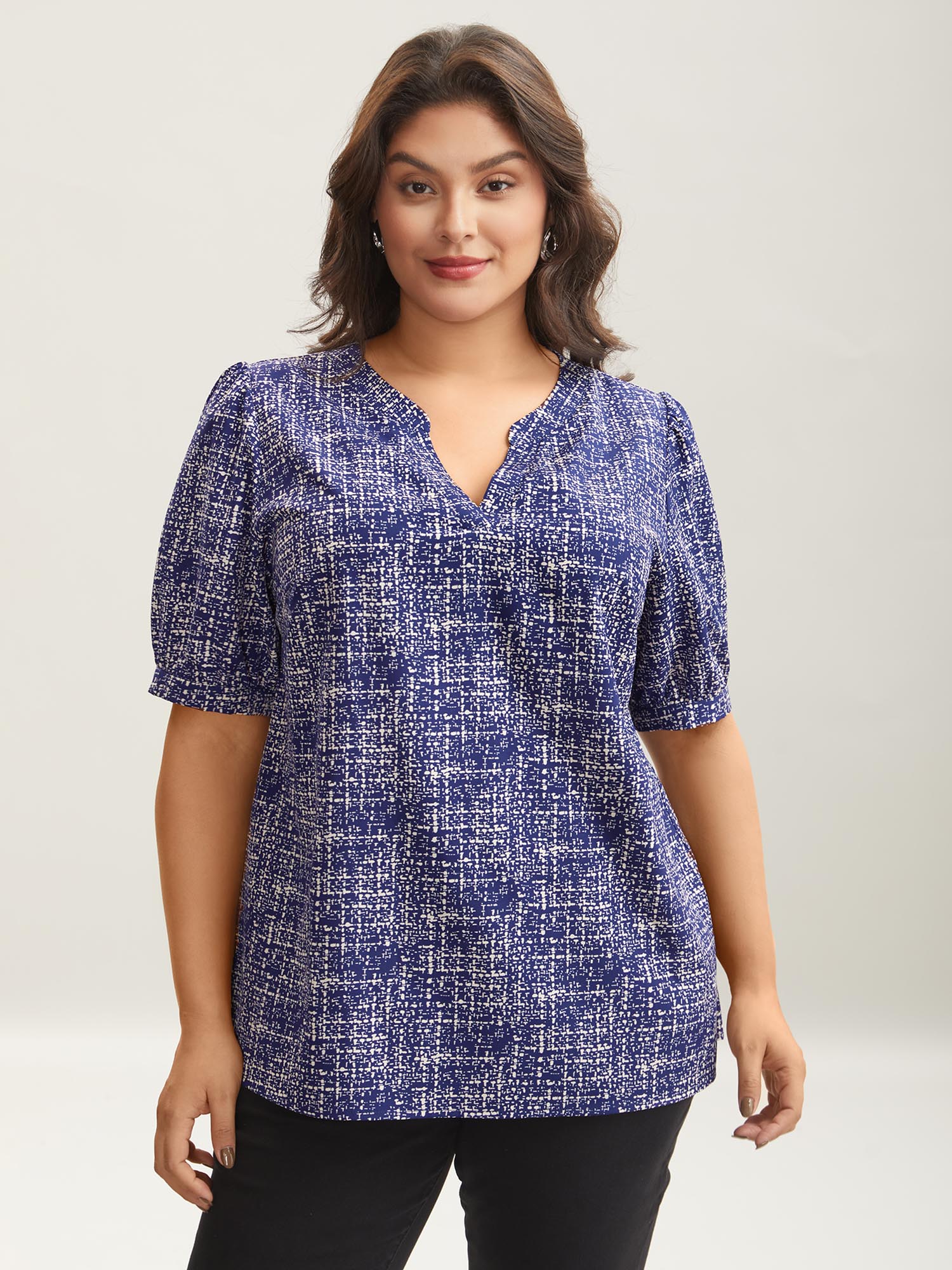 

Plus Size DarkBlue Geometric Print Puff Sleeve Blouse Women Elegant Short sleeve Flat collar with V-notch Everyday Blouses BloomChic