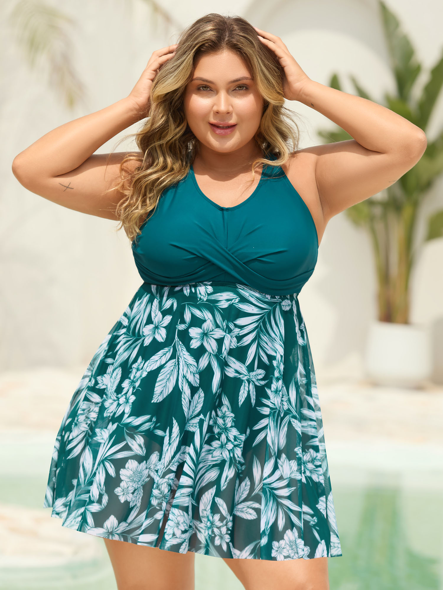 

Plus Size Twist Front Mesh Tropical Print Swim Dress Women's Swimwear Cyan Beach Bodycon V-neck High stretch Curve Swim Dresses BloomChic