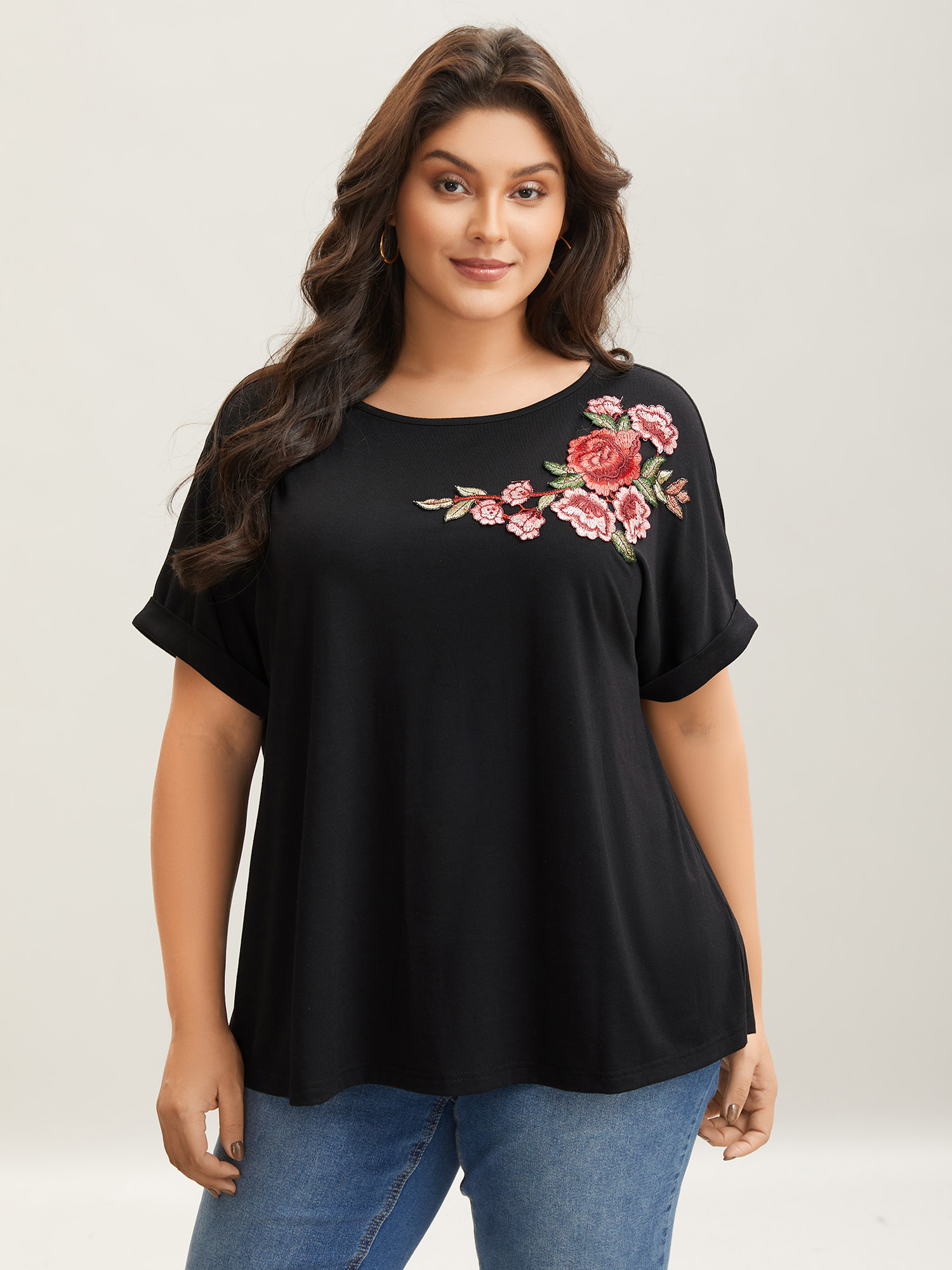 

Plus Size Floral Detail Stretchy Knit Plain Top Black Round Neck Short sleeve Jersey Tops