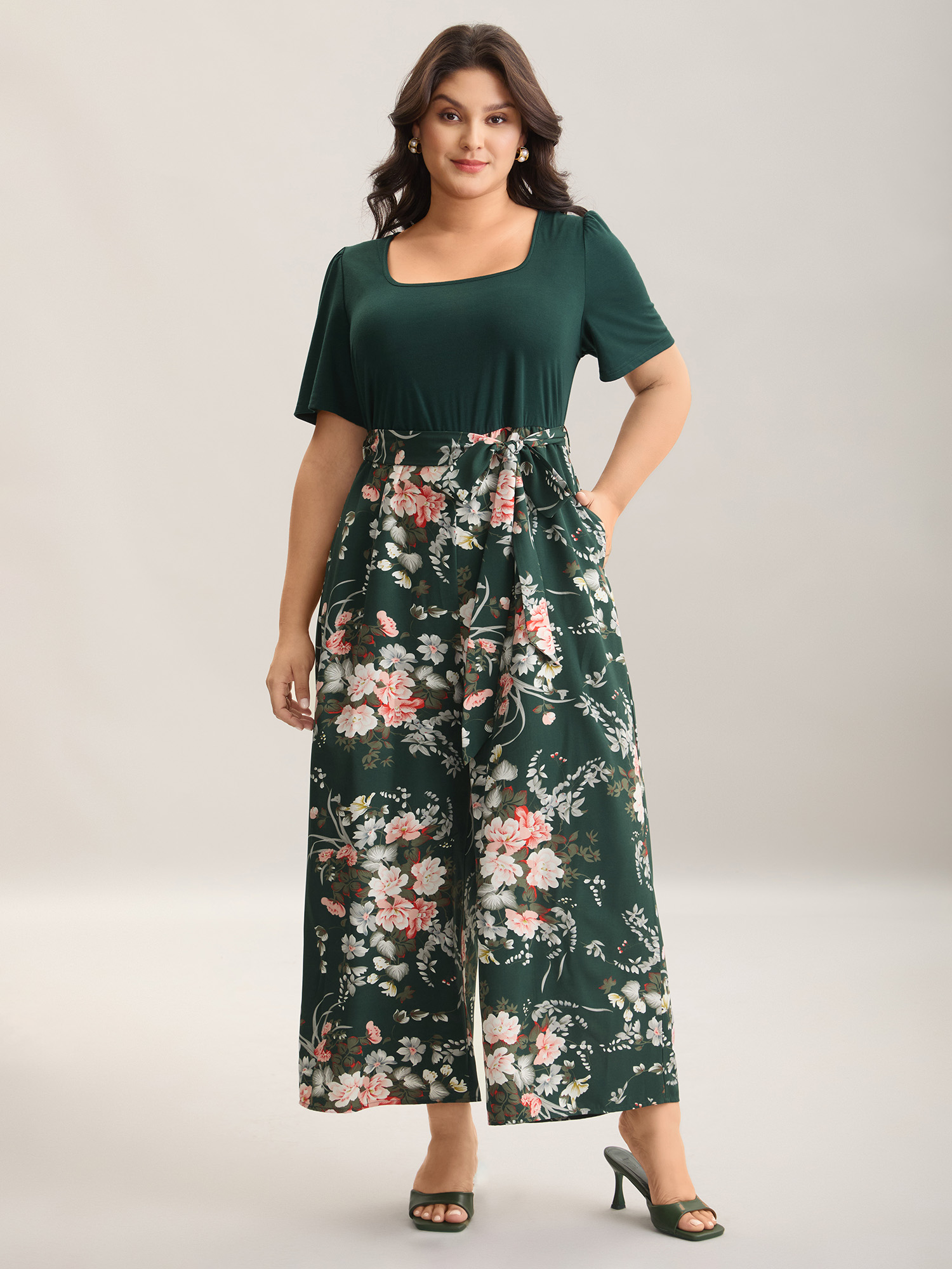 

Plus Size DarkGreen Color Contrast Belted Panel Pockets Jumpsuit Women Elegant Short sleeve Square Neck Everyday-Elegant Loose Jumpsuits BloomChic