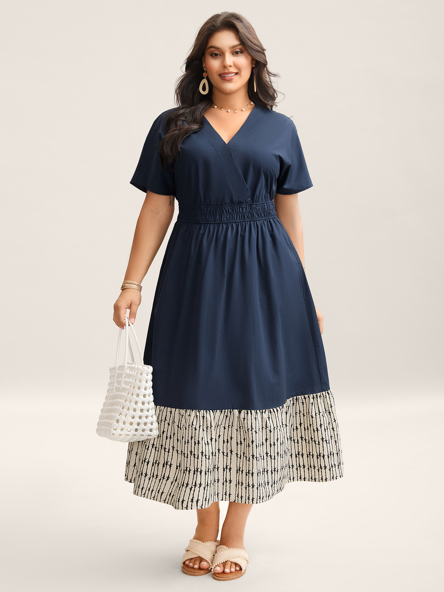 BloomChic Women's Plus Size Cotton Color Block Cinched-Waist Spliced Midi Dress Navy Solid Tunic Vacation Colorblock 22-24/3X