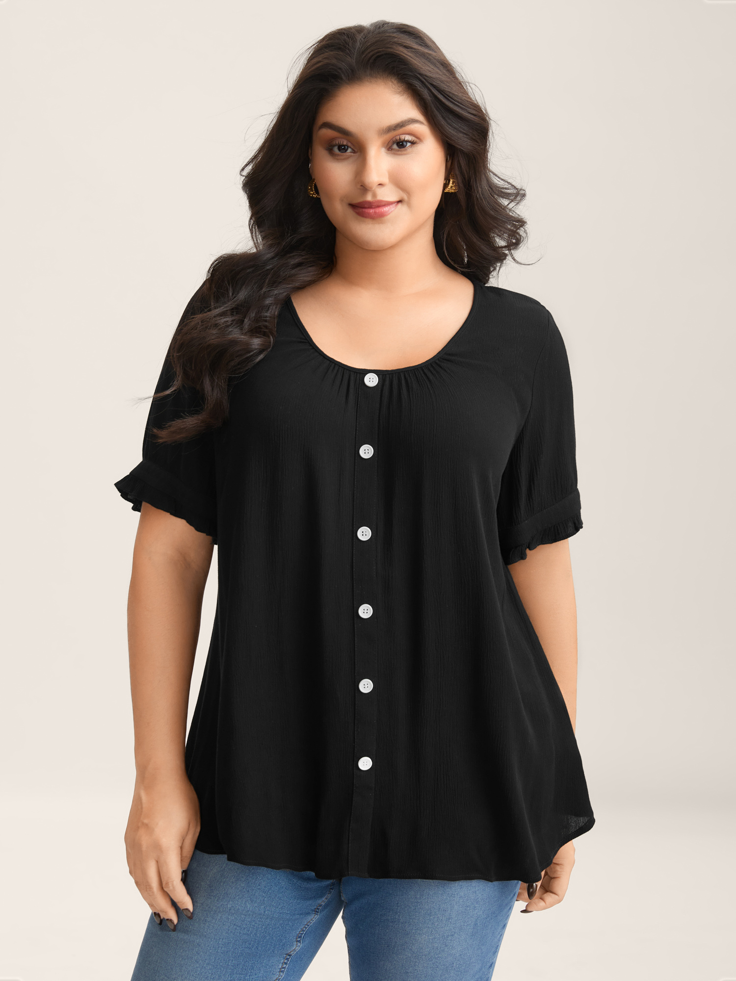BloomChic Plus Size Textured Button Detail Pleated Solid Top - Women's Black Solid Round Neck Short sleeve Leisure Blouses 14/M