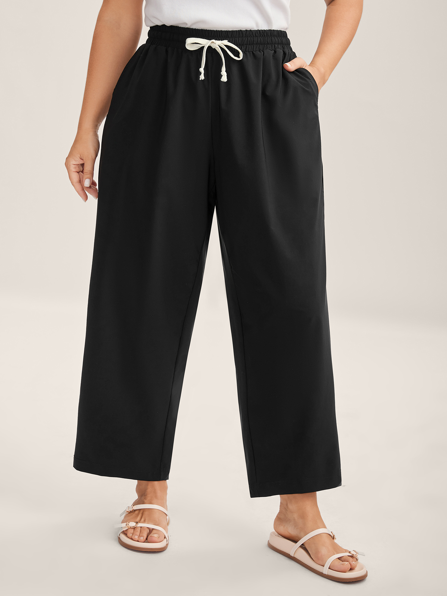 BloomChic Women's Plus Size Quick-Dry Waist Drawstring Straight-Leg Pants Black Straight fit Mid Rise 12/L
