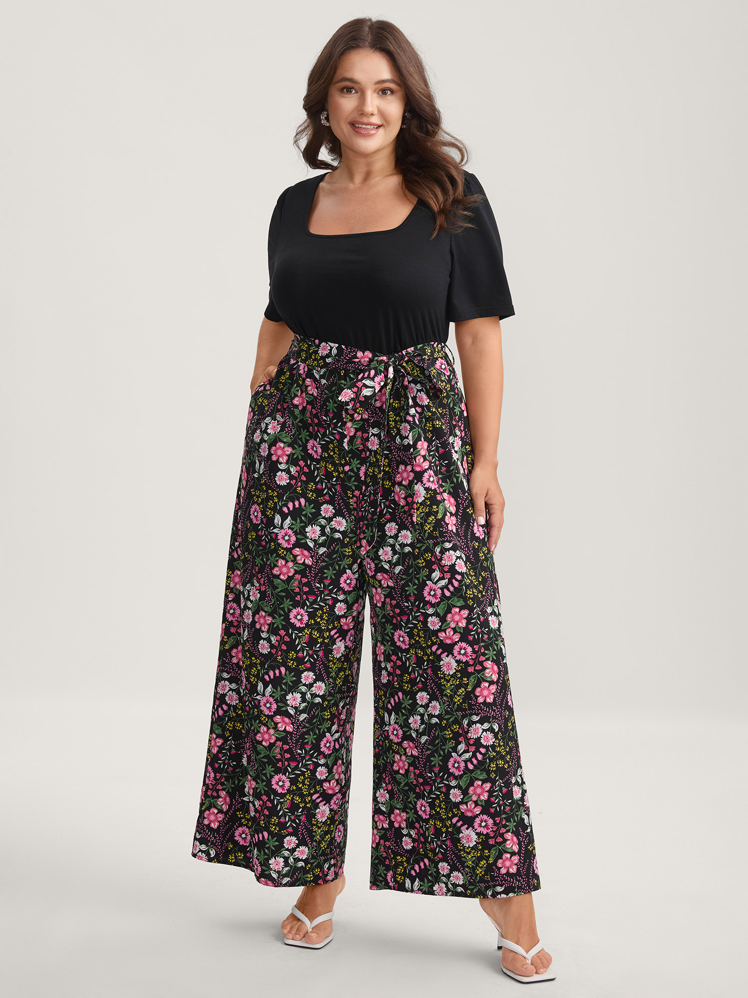 Bloomchic Color Contrast Belted Panel Pockets Jumpsuit In Blackflower