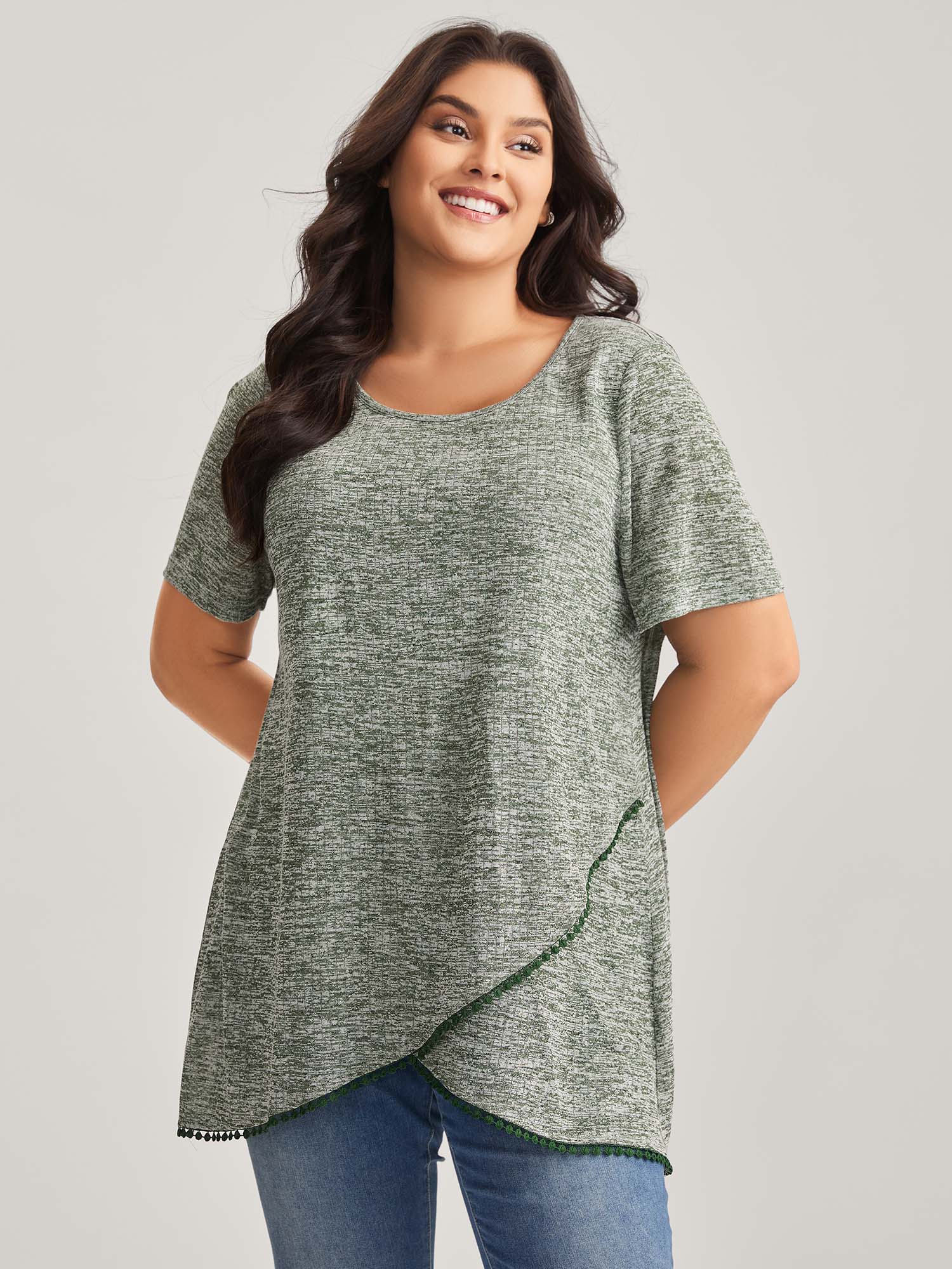 BloomChic Women's Plus Size Heather Lace Overlap Hem Solid T-Shirt Dusty Olive Everyday-Casual Short sleeve 12/L