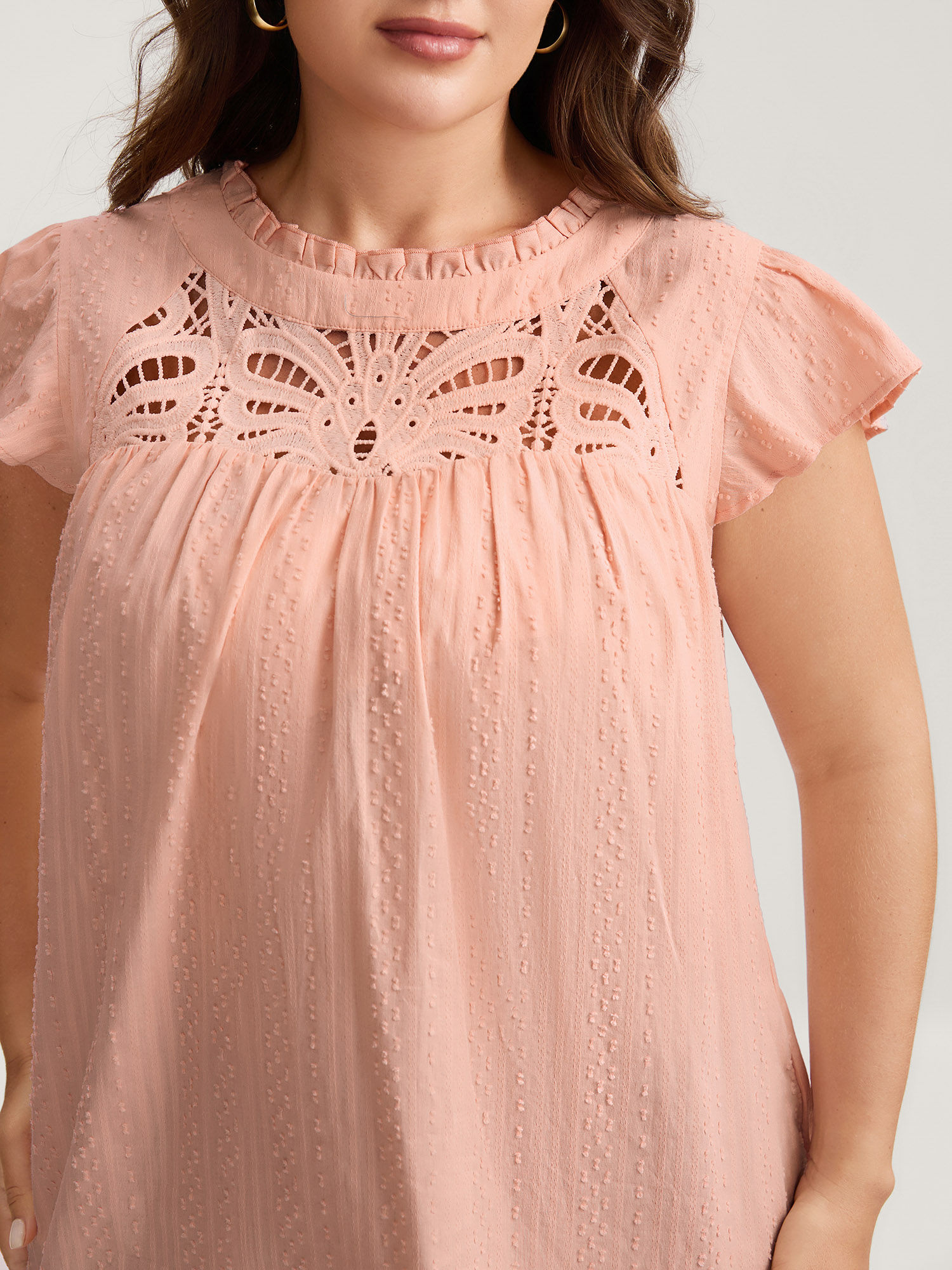 BloomChic Women's Plus Size Cotton Cut-Out Lace Ruffled Neck Blouse Crepe Solid Everyday-Elegant Short sleeve Round Neck 10/M
