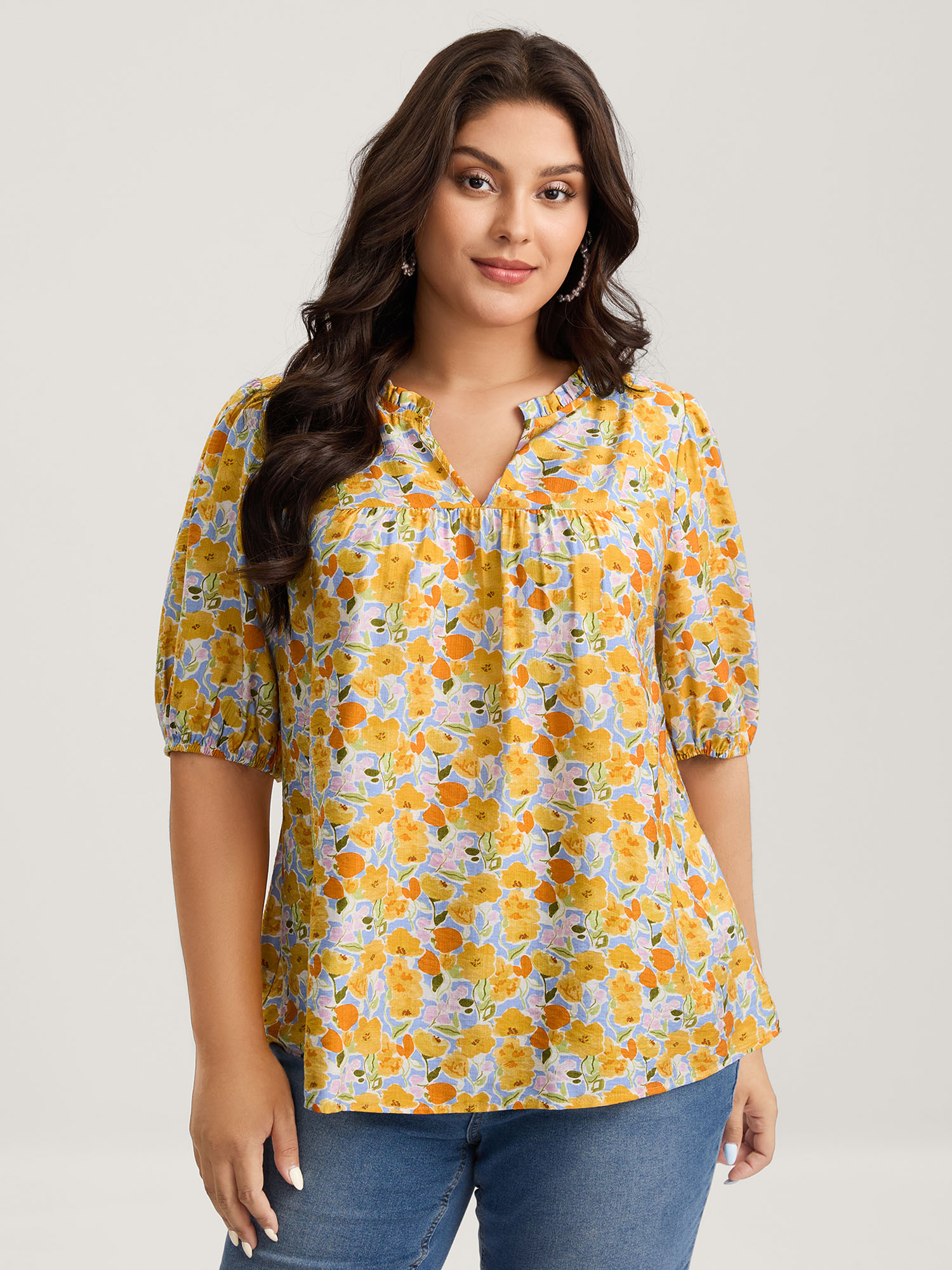BloomChic Women's Plus Size Rayon Ruffled Notched Collar Blouse LightBlue Ditsy Floral Everyday-Elegant Short sleeve V-Notch Neck 14-16/1X