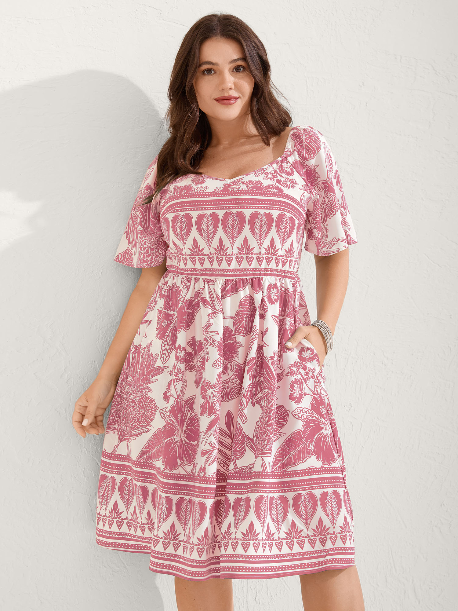 BloomChic Plus Size Boho Print Fit Flare Pockets Mini Dress - Curve Ladies Blush Resort Short sleeve Tropical Side seam pocket Daily Dresses 18-20/1X