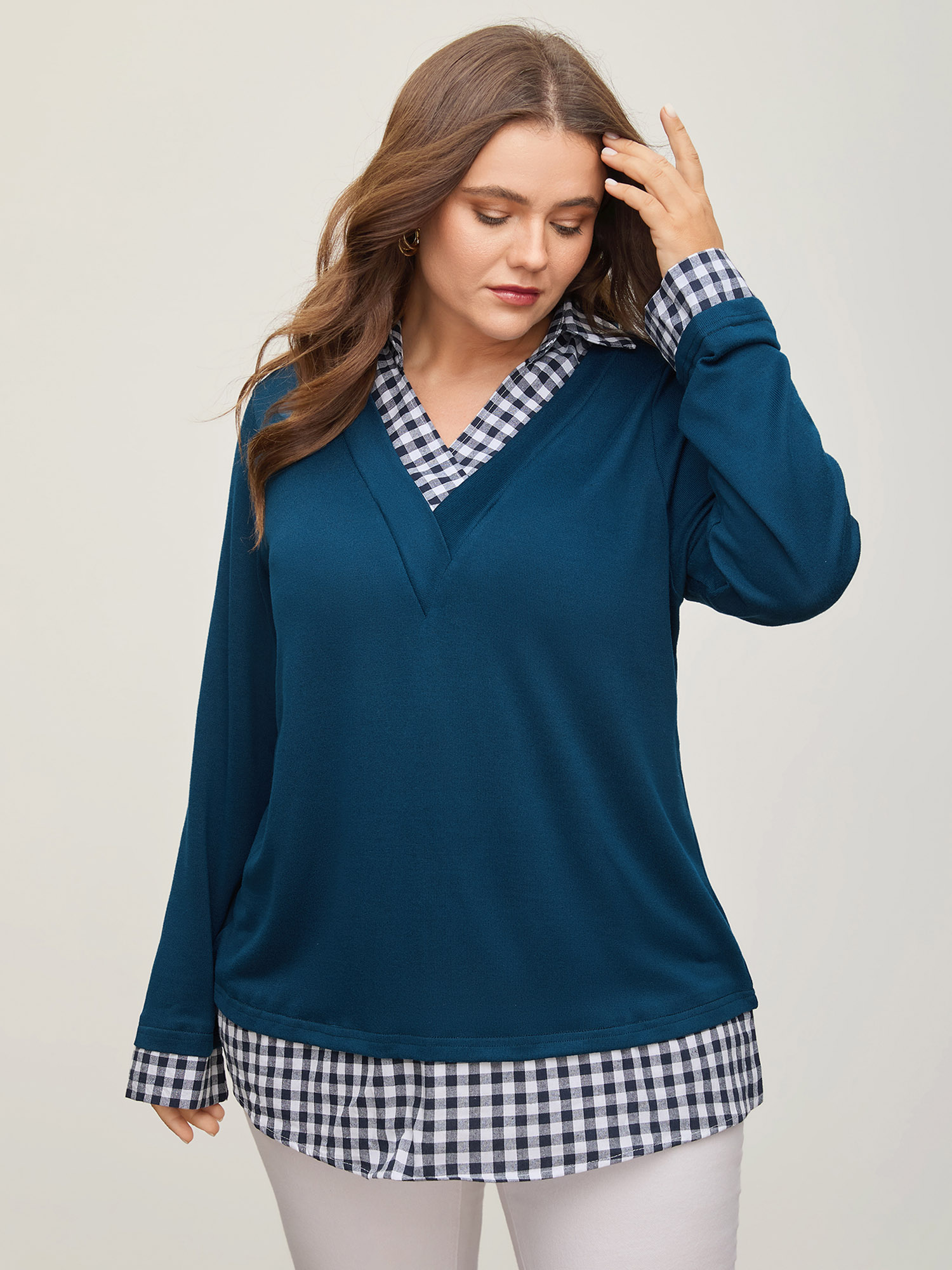 BloomChic Women's Plus Size Gingham Patchwork Shirt Collar Arc Hem Sweatshirt Blue not graphics Office V-Neck 10/M