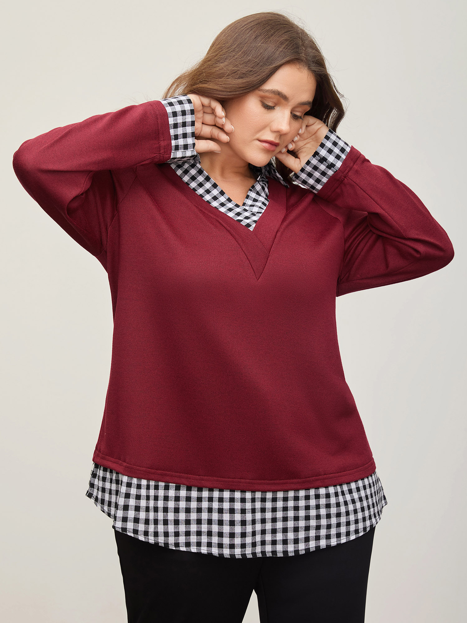 BloomChic Women's Plus Size Gingham Patchwork Shirt Collar Arc Hem Sweatshirt Scarlet not graphics Office V-Neck 10/M