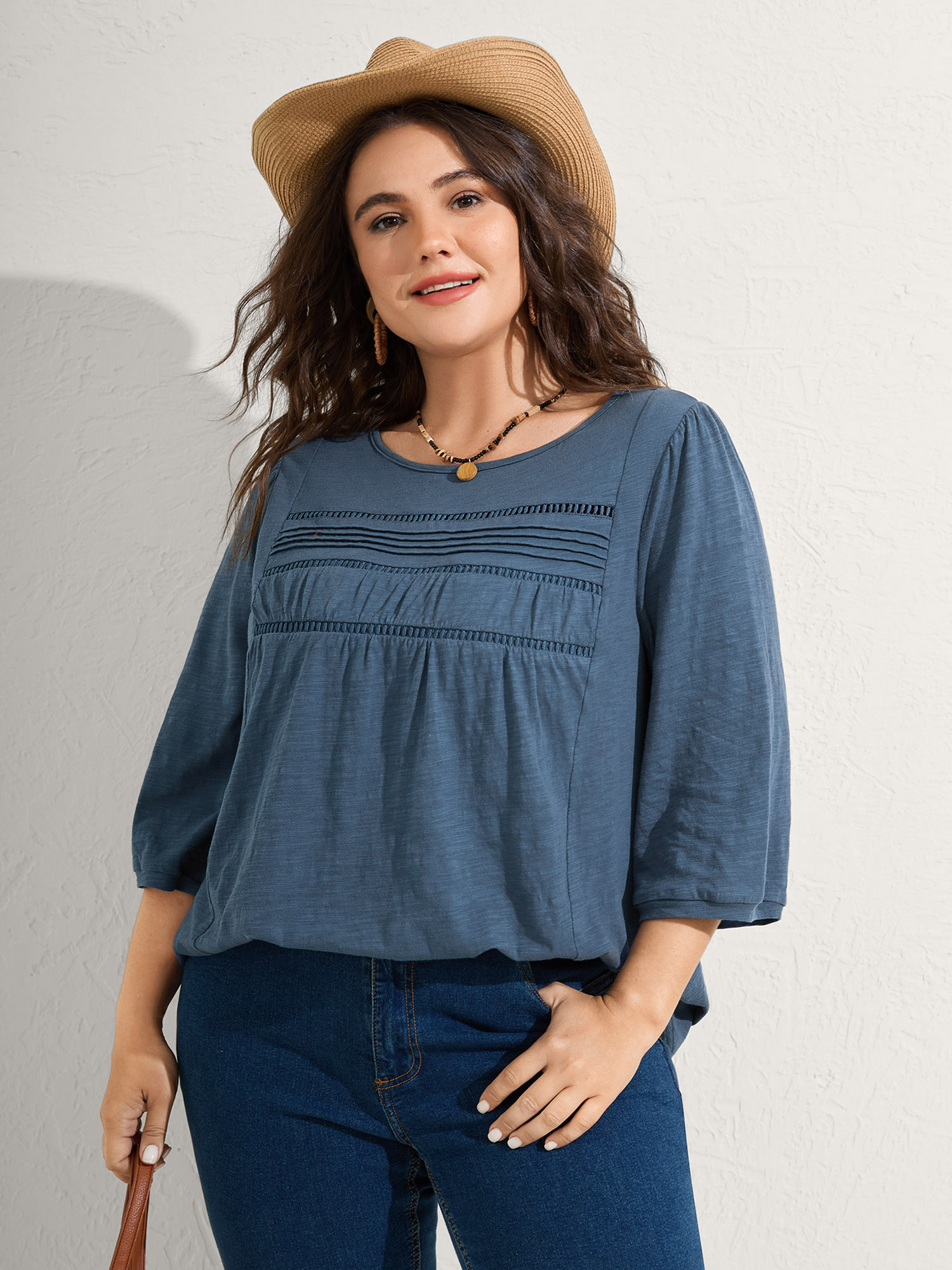 BloomChic Women's Plus Size Cotton Lace Spliced Plain Knit Top English Manor 3/4 Sleeve Vacation Round Neck 10/M