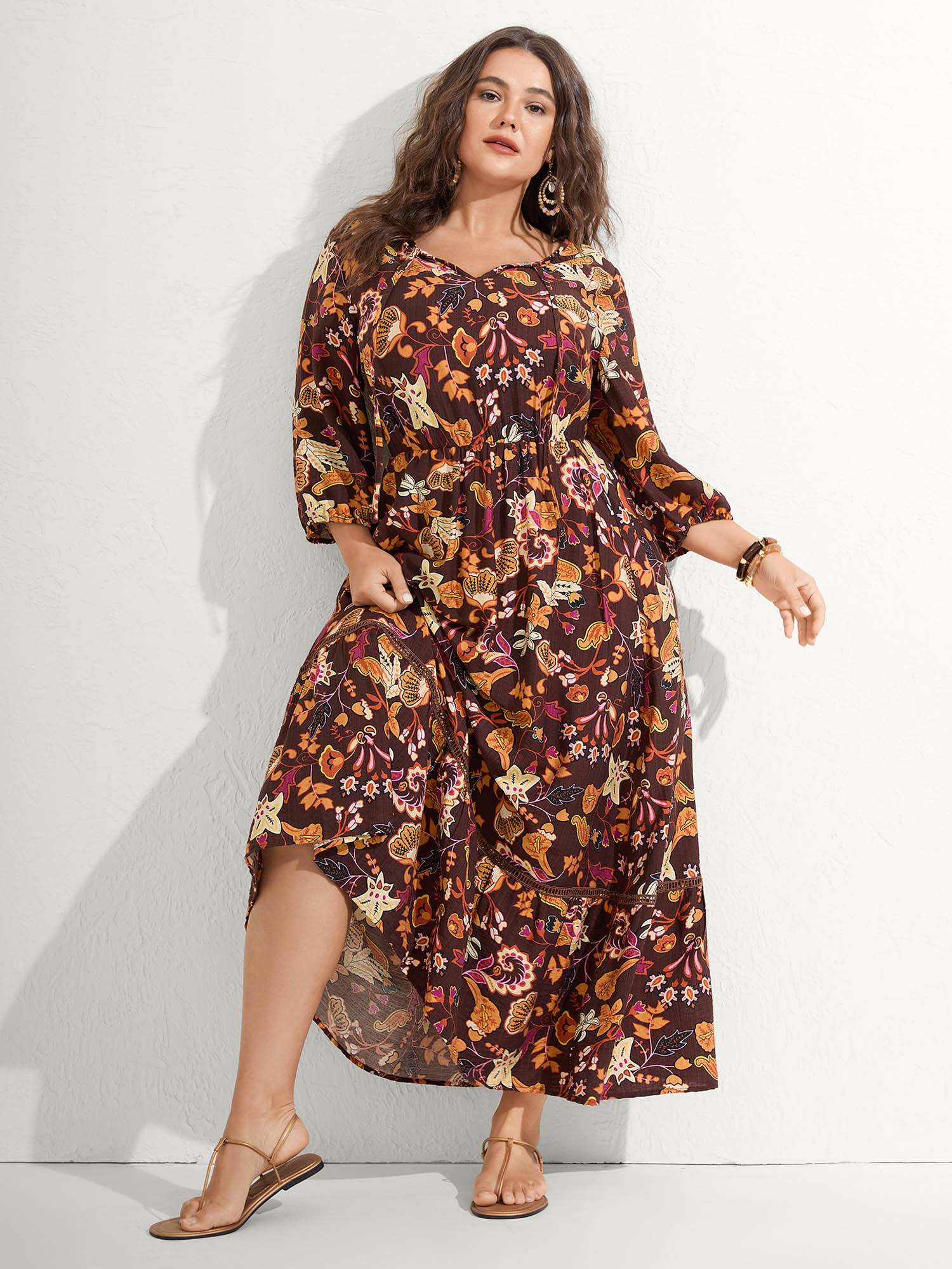 BloomChic Women's Plus Size Boho Print Stretchy Waist Maxi Dress Browncoffeecolor Bohemian print Midi Vacation Woven ribbon&lace trim 10/M