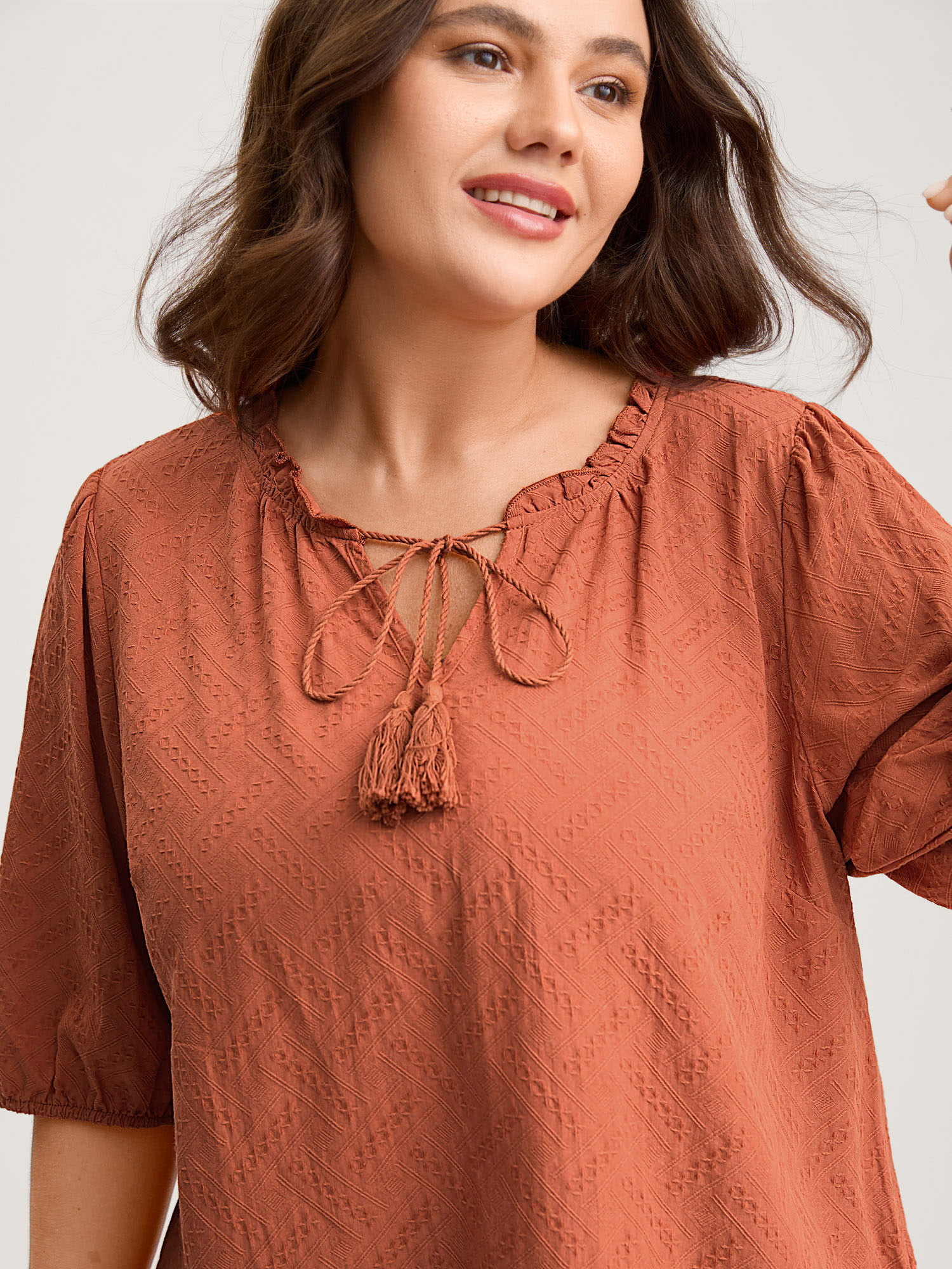 BloomChic Women's Plus Size Pure Cotton Textured Tassel Blouse Autumn Glaze Solid Vacation 3/4 Sleeve V-Neck 10/M