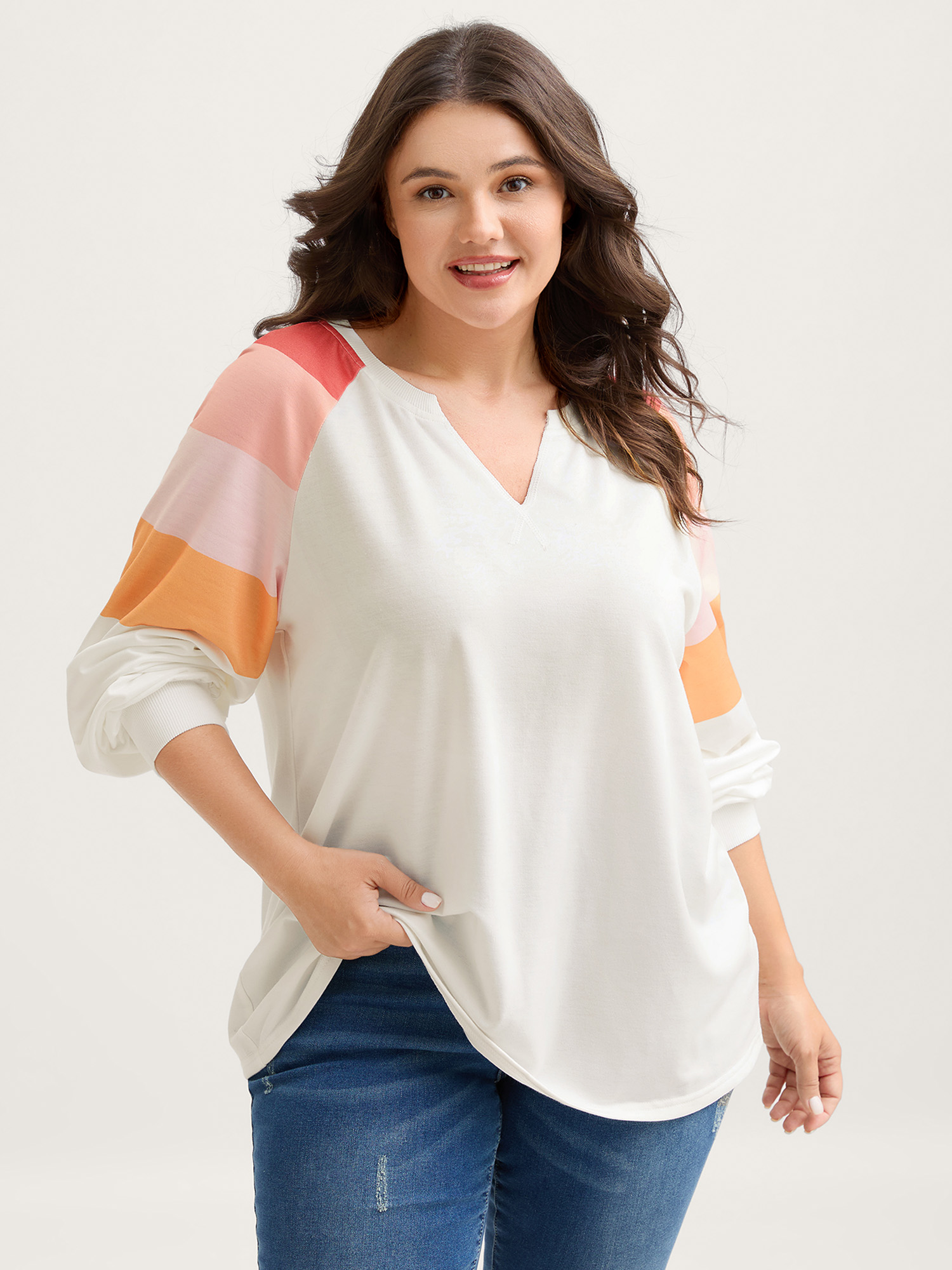 BloomChic Women's Plus Size Color Block Notched Collar Sweatshirt WhiteSmoke Everyday-Casual 12/L