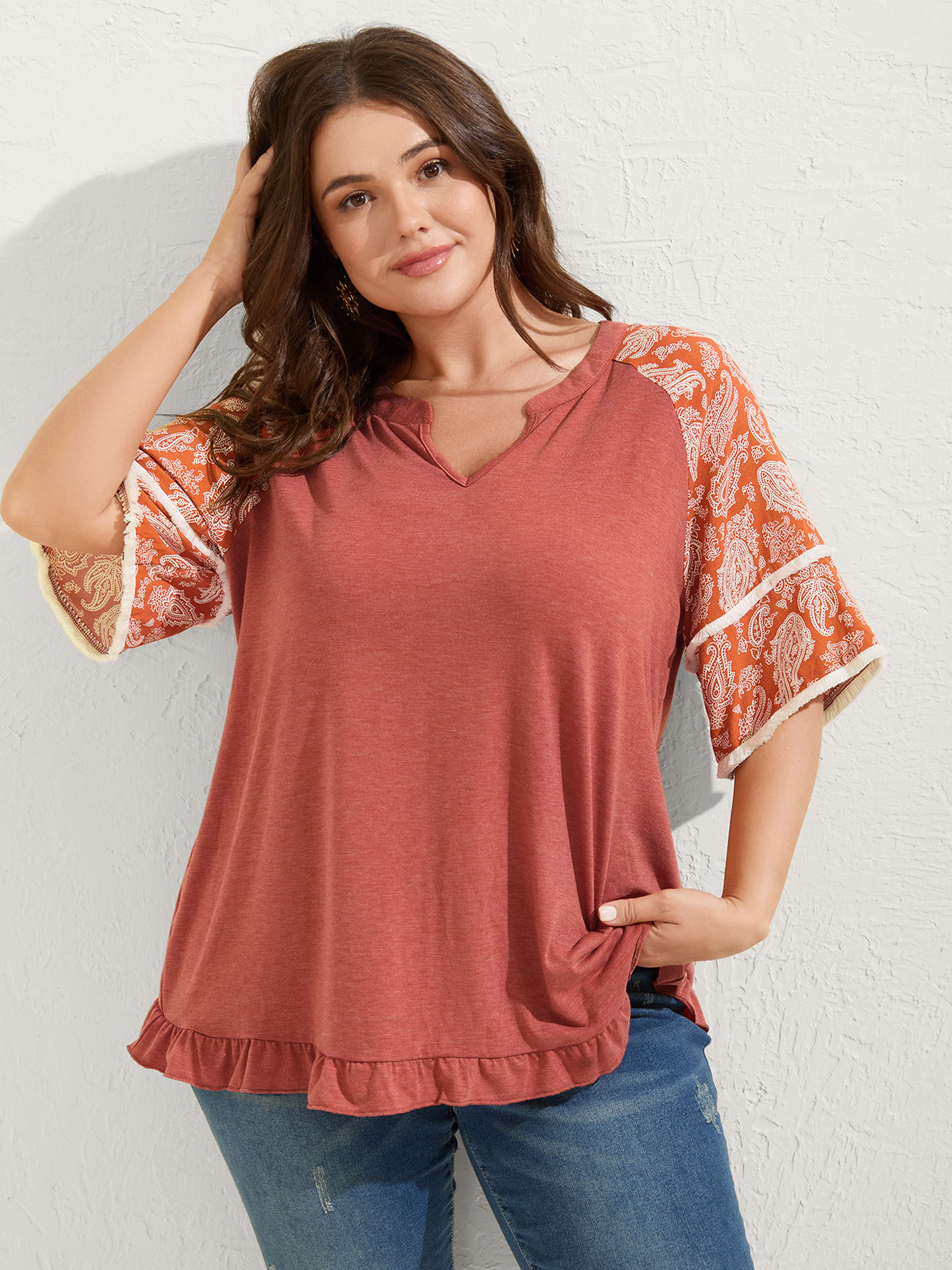 BloomChic Women's Plus Size Supersoft Rayon Tassel Paisley Sleeve T-Shirt Coral Paisley Vacation Short sleeve V-Notch Neck 10/M