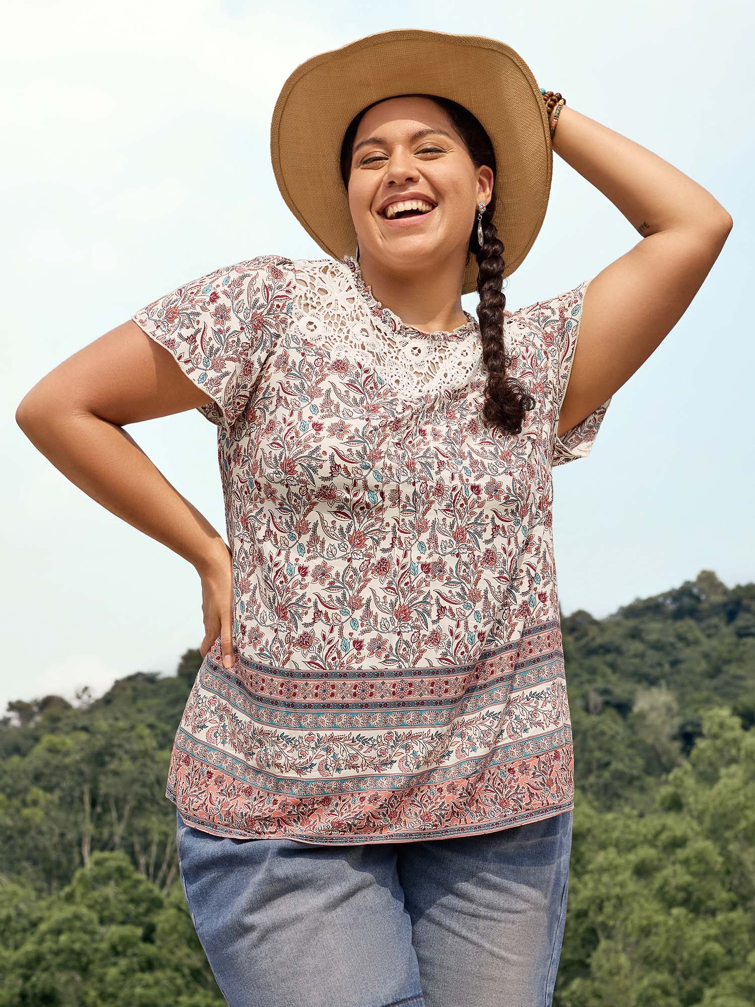 BloomChic Women's Plus Size Sheer Lace Ruffled Neck Floral Blouse Multicolor Vacation Short sleeve 10/M