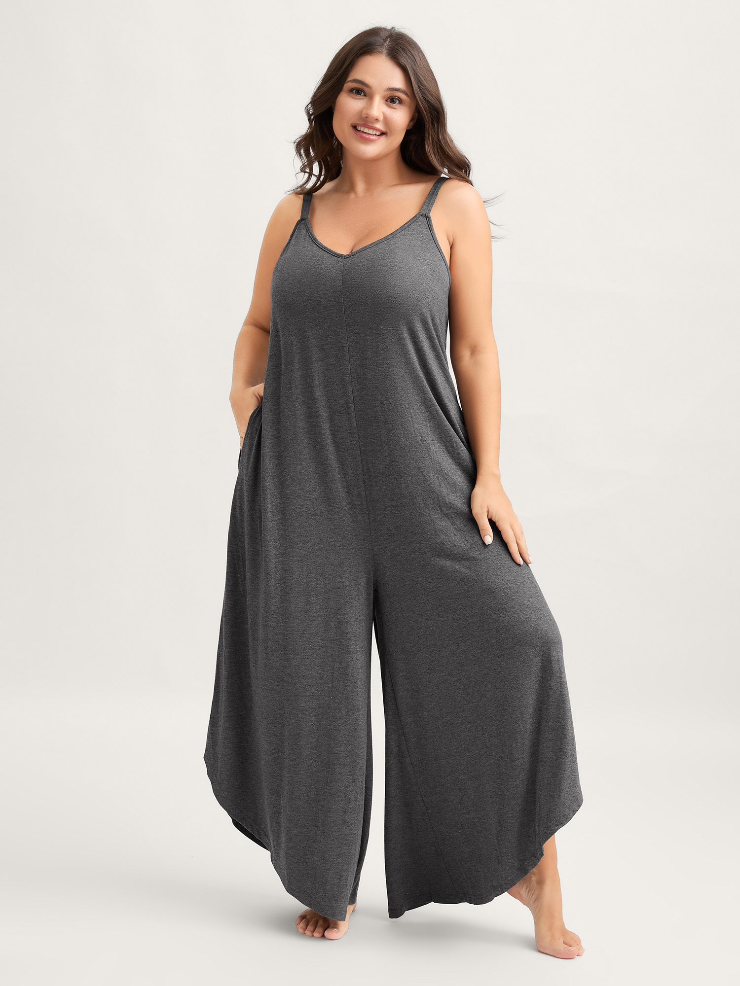 BloomChic Women's Plus Size Supersoft Wide-Leg Cami Lounge Jumpsuit Dark Core not graphics Longline 26/4X