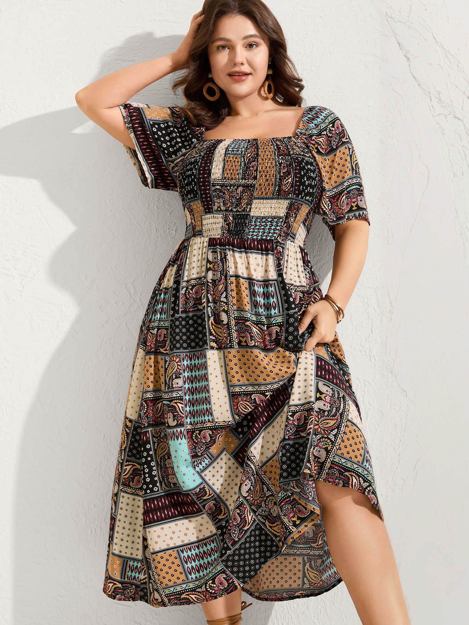 BloomChic Plus Size Paisley Floral Collage Shirred Pockets Midi Dress - Curve Ladies Black Boho Short sleeve Paisley Side Pocket Daily Dresses 16/L