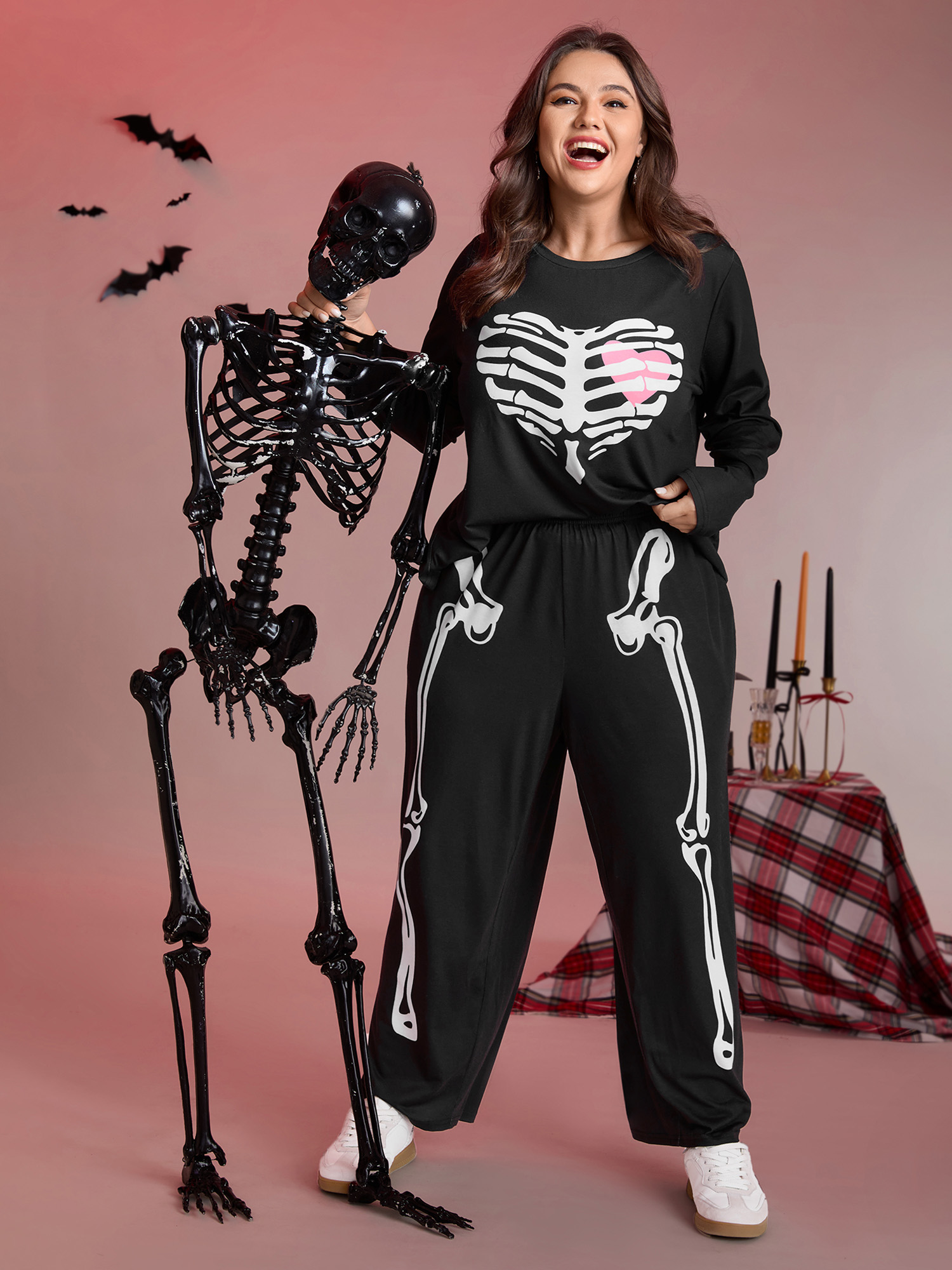 BloomChic Women's Plus Size Hearty Skull Print Loungewear Set Black Non Long Sleeve Non 14-16/1X-image-47331212460202
