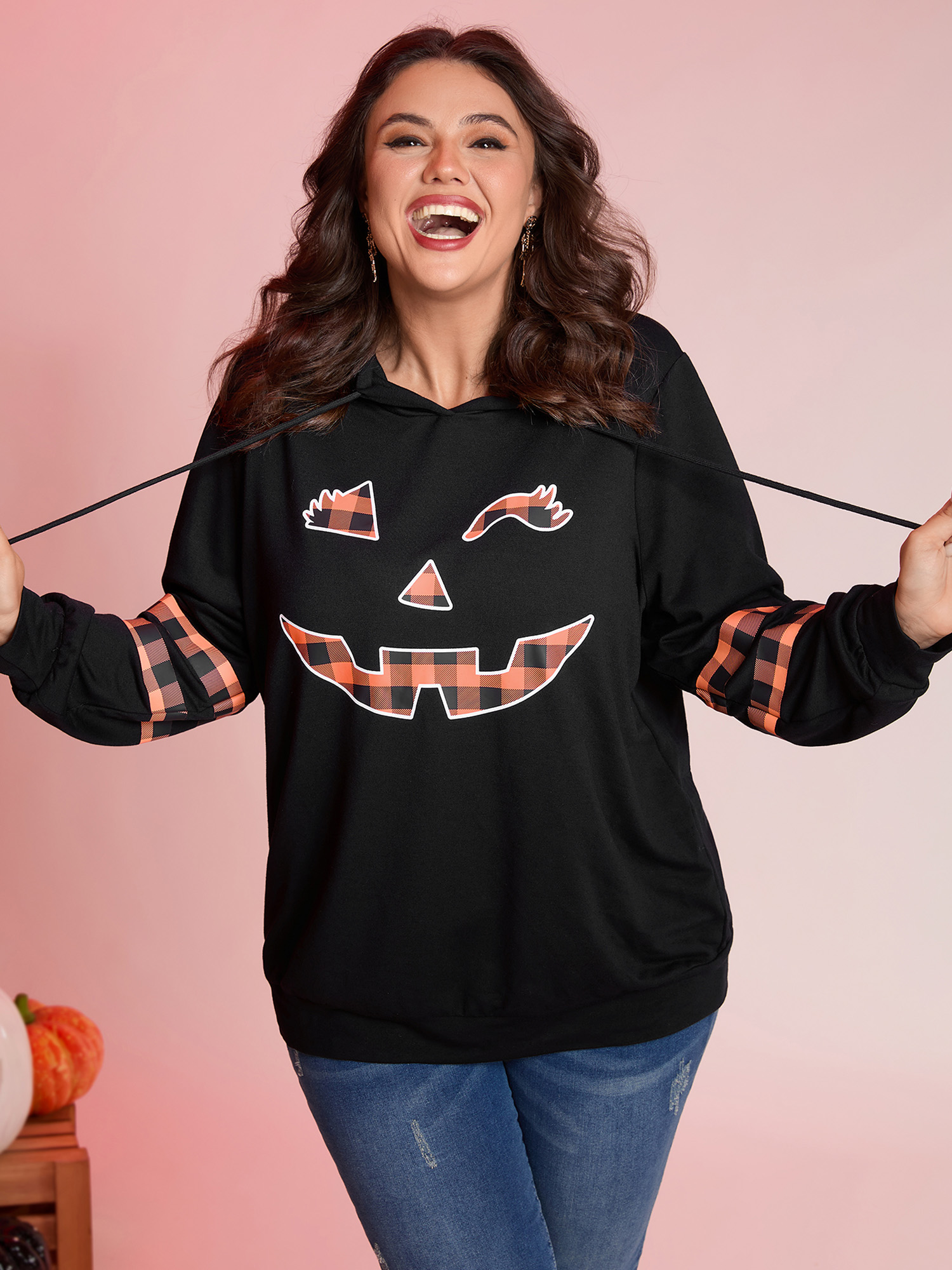 BloomChic Women's Plus Size Pumpkin Plaid Print Solid Hoodie Black Graphic-Halloween Everyday-Casual 10/M