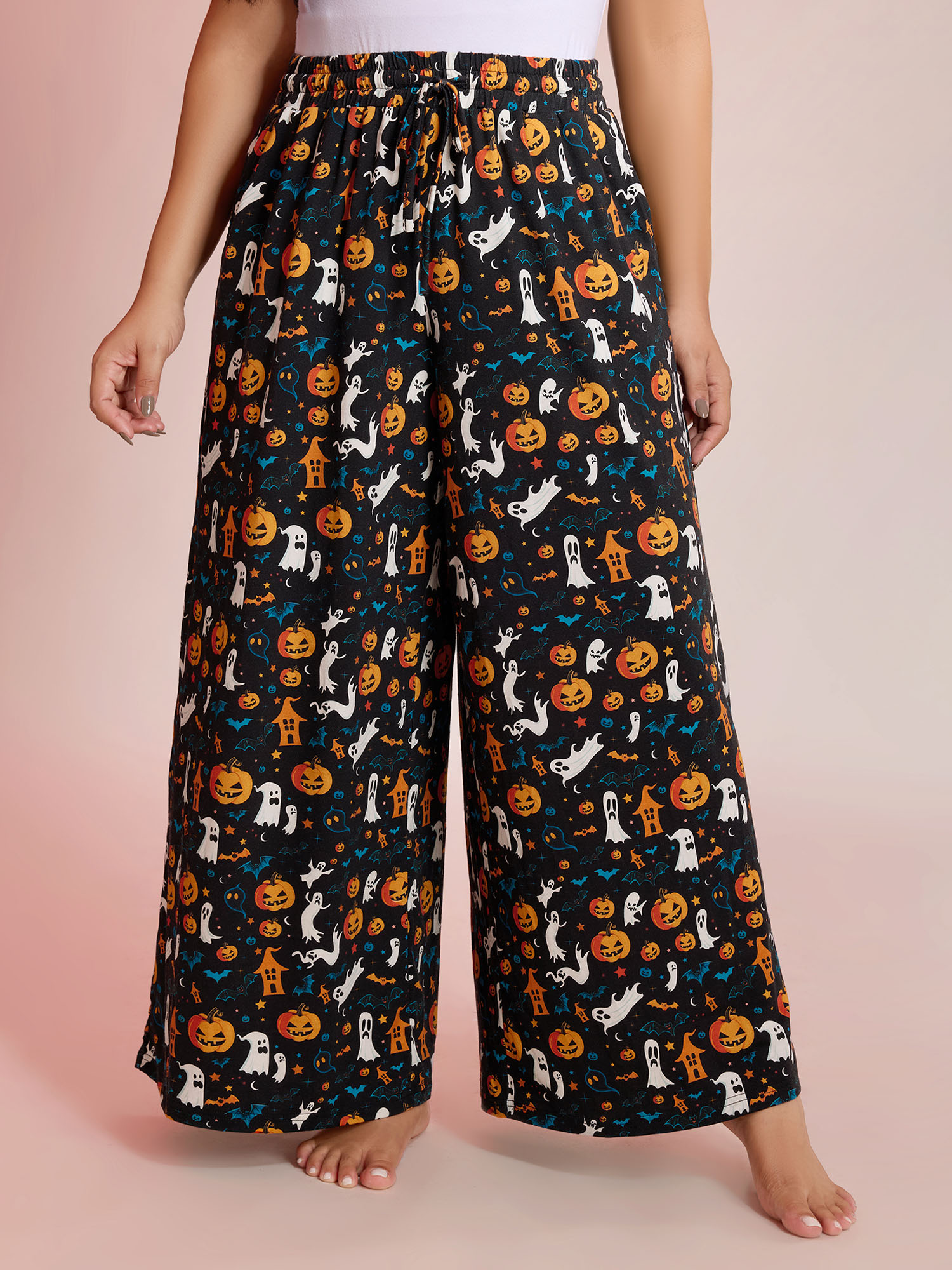BloomChic Women's Plus Size Halloween Spiced Print Waist-Tie Lounge Pants Black Full 10/M