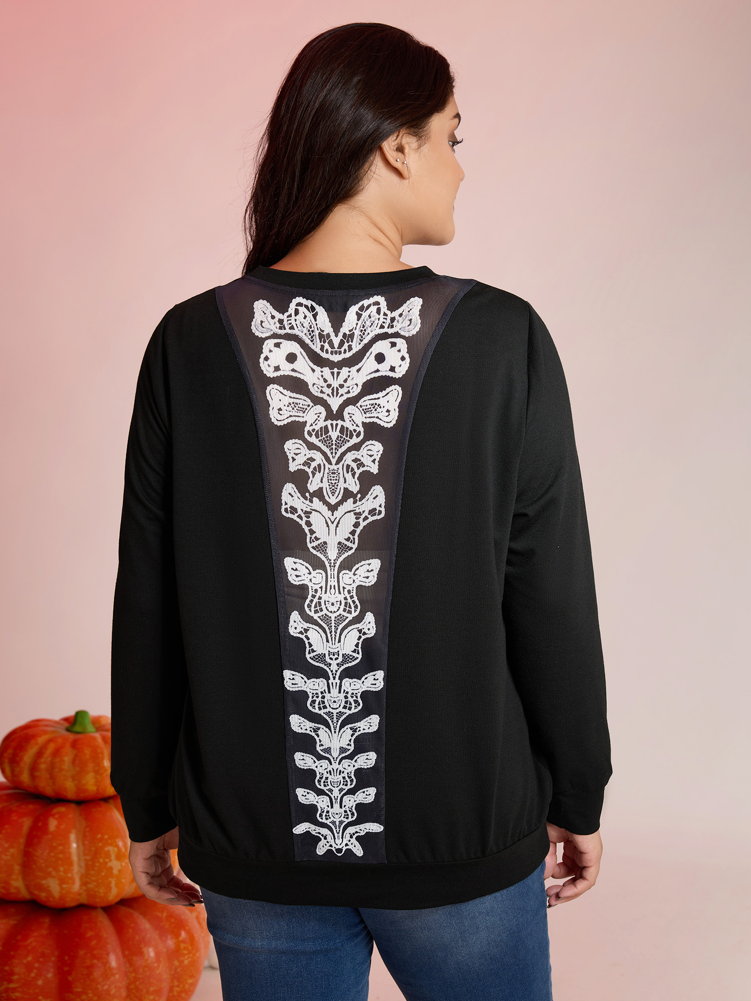 BloomChic Women's Plus Size Back Sheer Halloween Print Solid Sweatshirt Black Everyday-Casual 12/L