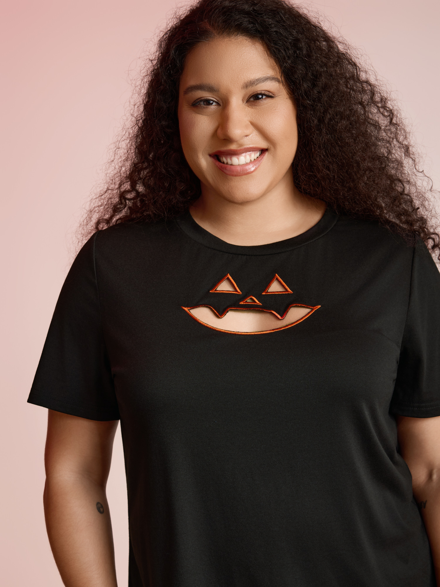 BloomChic Women's Plus Size Jack-O-Lantern Neck Hollow Embroidered T-shirt Black Everyday-Casual Short sleeve 10/M
