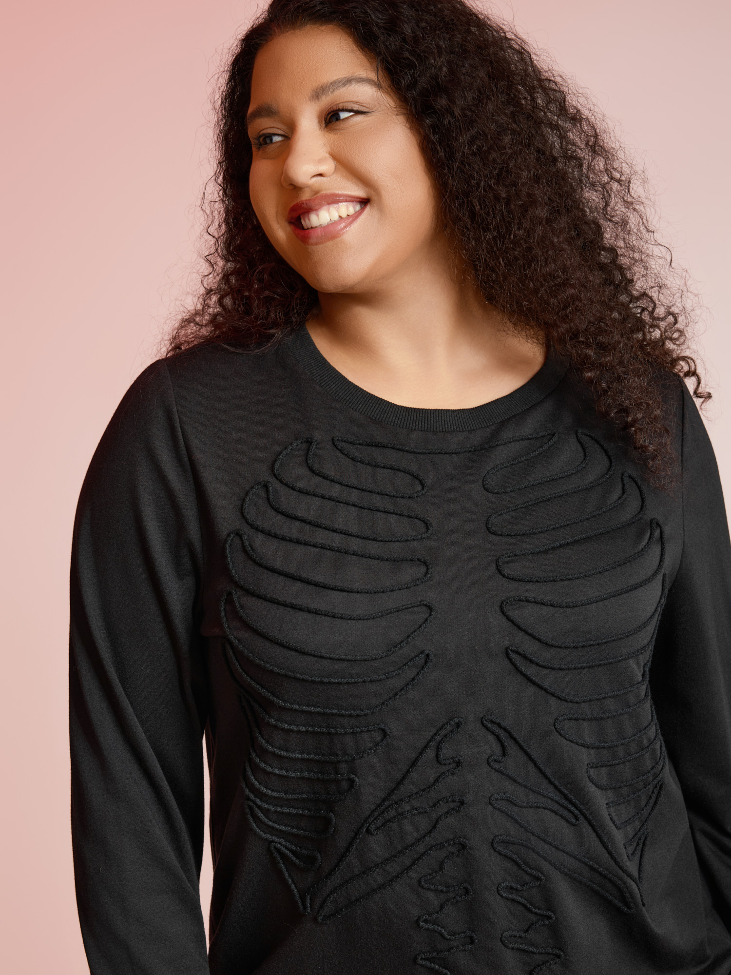 BloomChic Women's Plus Size Skeleton Embroidered Crew Neck Sweatshirt Black Line Art Everyday-Casual Round Neck 18-20/2X
