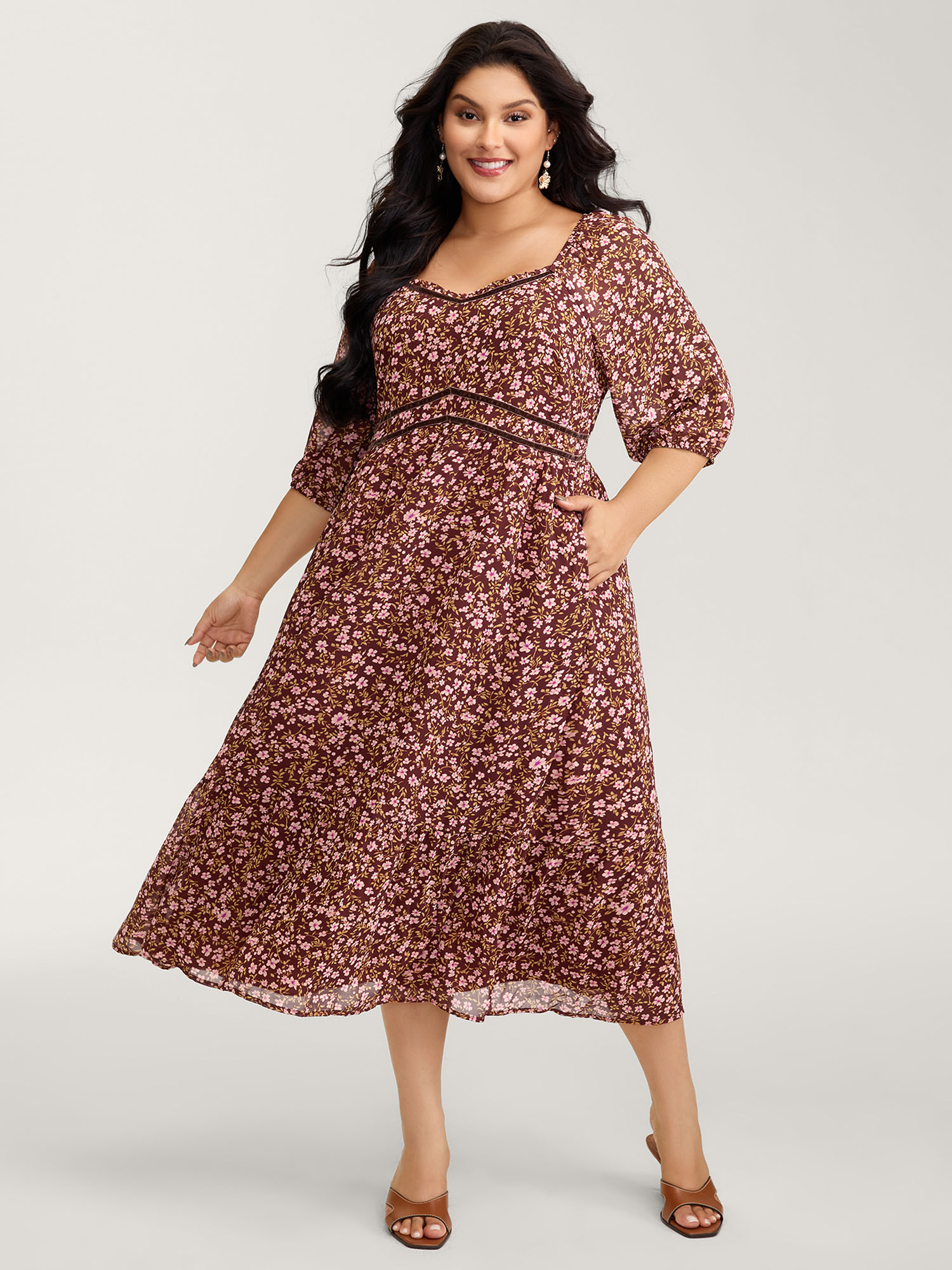 BloomChic Women's Plus Size Floral Print Shirred Waist Ruffled Maxi Dress Browncoffeecolor Ditsy Floral Midi Everyday-Elegant Non 10/M