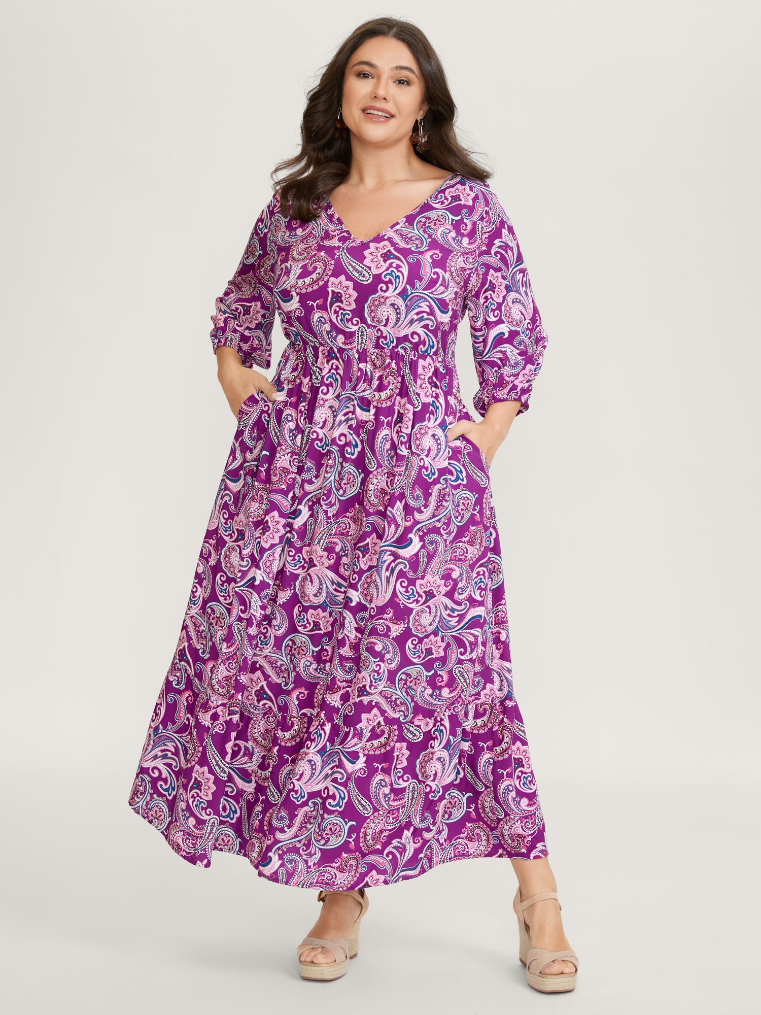 BloomChic Women's Plus Size Paisley Rayon Back Cut-Out Maxi Dress RedViolet Paisley Maxi Vacation 30/6X