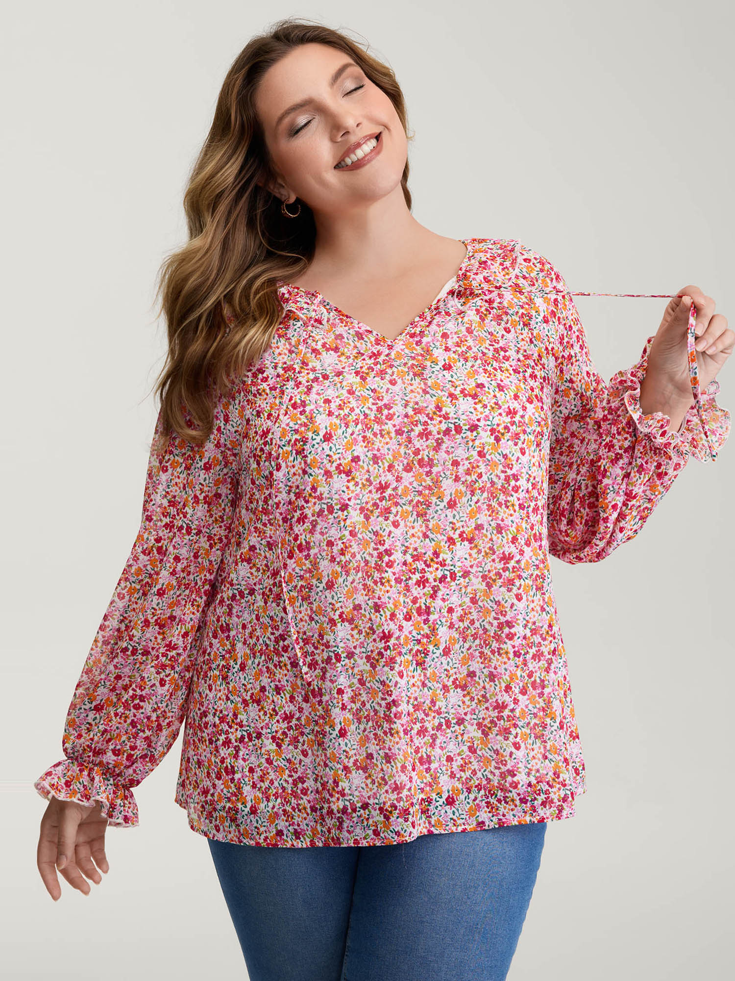 BloomChic Women's Plus Size Sweet Floral Print Ruffled Neck Blouse Ivory Ditsy Floral Everyday-Elegant Long Sleeve 12/L