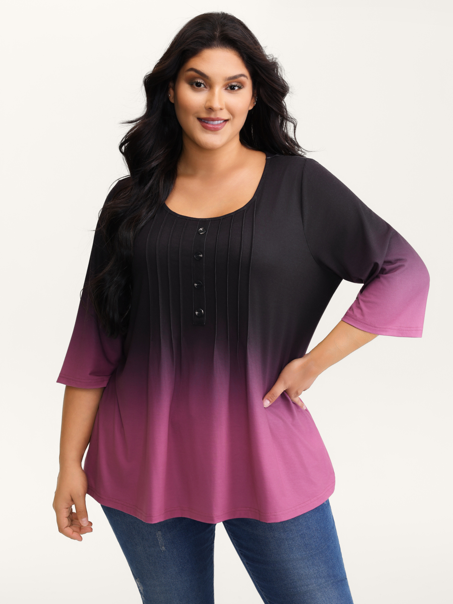 BloomChic Women's Plus Size Color Gradient Pleated Button T-Shirt RedViolet Solid Everyday-Casual 3/4 Sleeve Scoop Neck 10/M