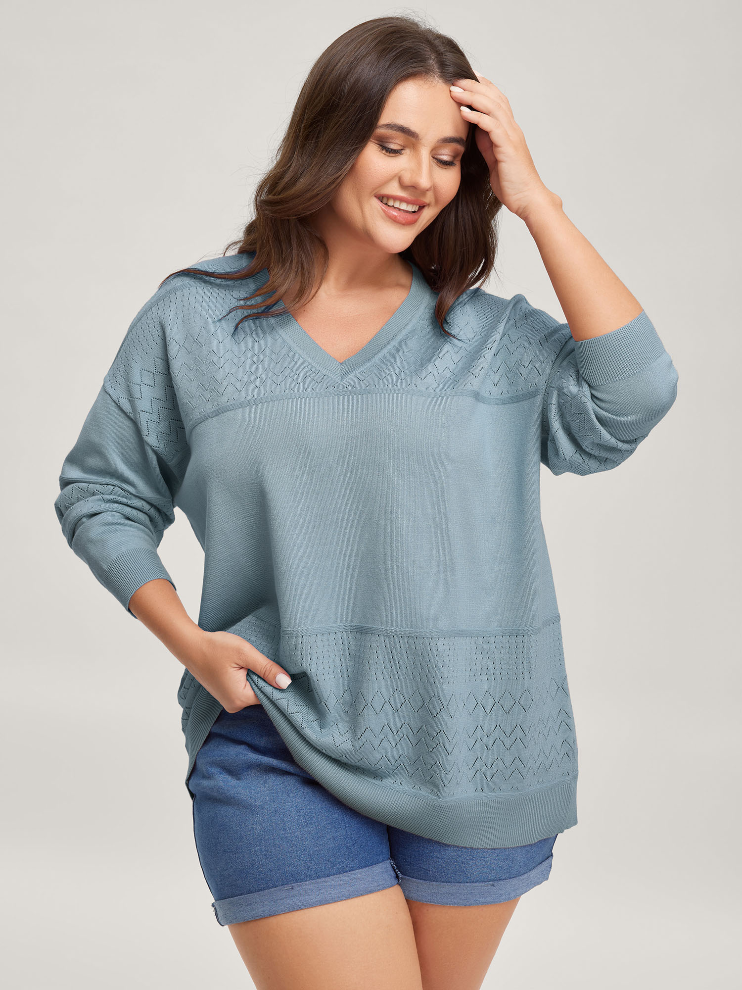 BloomChic Plus Size Supersoft Textured Eyelet Trim Pullover - Curve Women's Winter V-Neck Boxy Cable Knit English Manor Sleeve Pullovers 14/M
