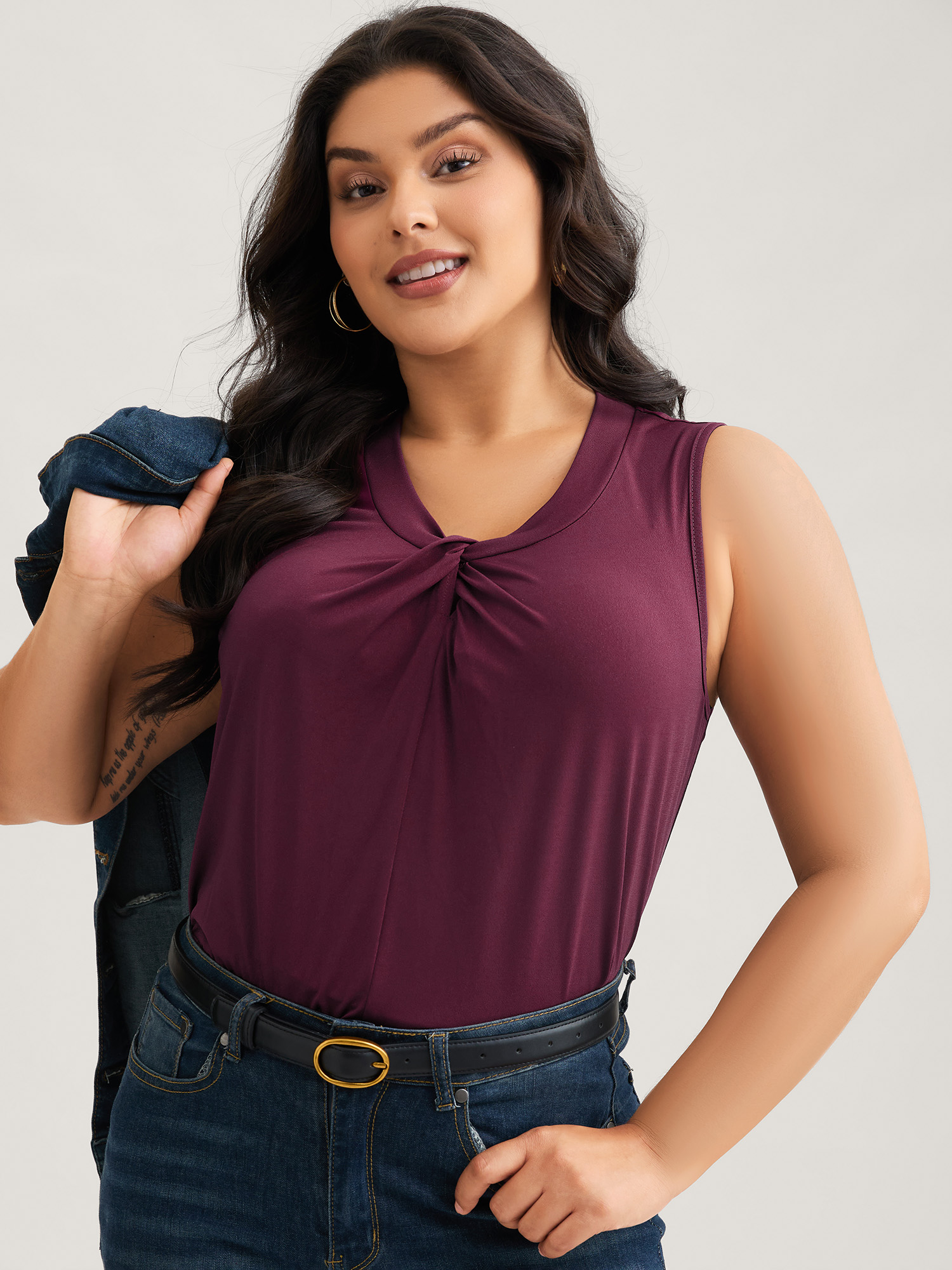 BloomChic Women's Plus Size Solid Asymmetrical Neck Twist Front Tank Top Purple Potion Everyday-Elegant Straight fit Knotted Neckline 30/6X